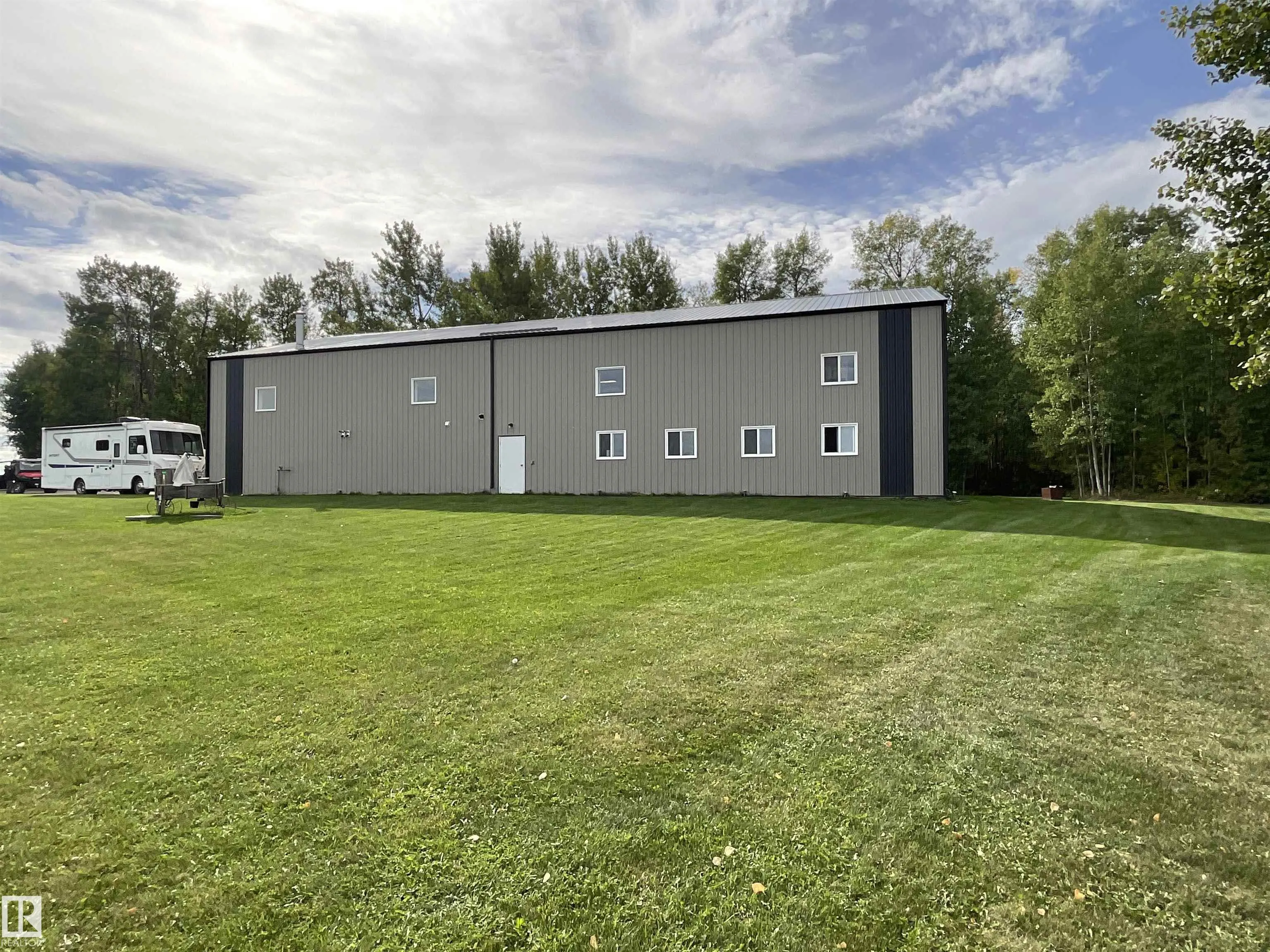 22031 Twp Rd 472