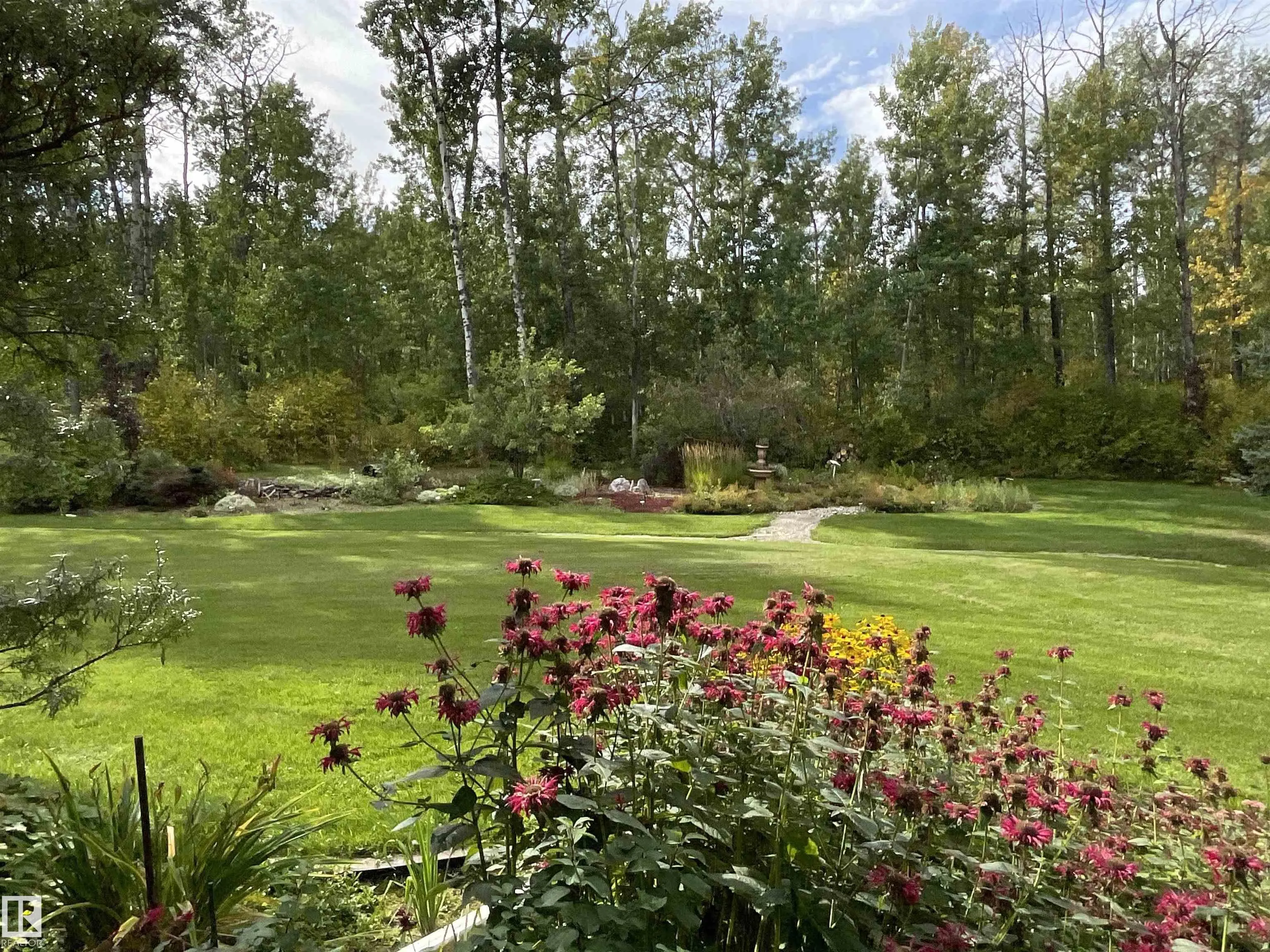 22031 Twp Rd 472
