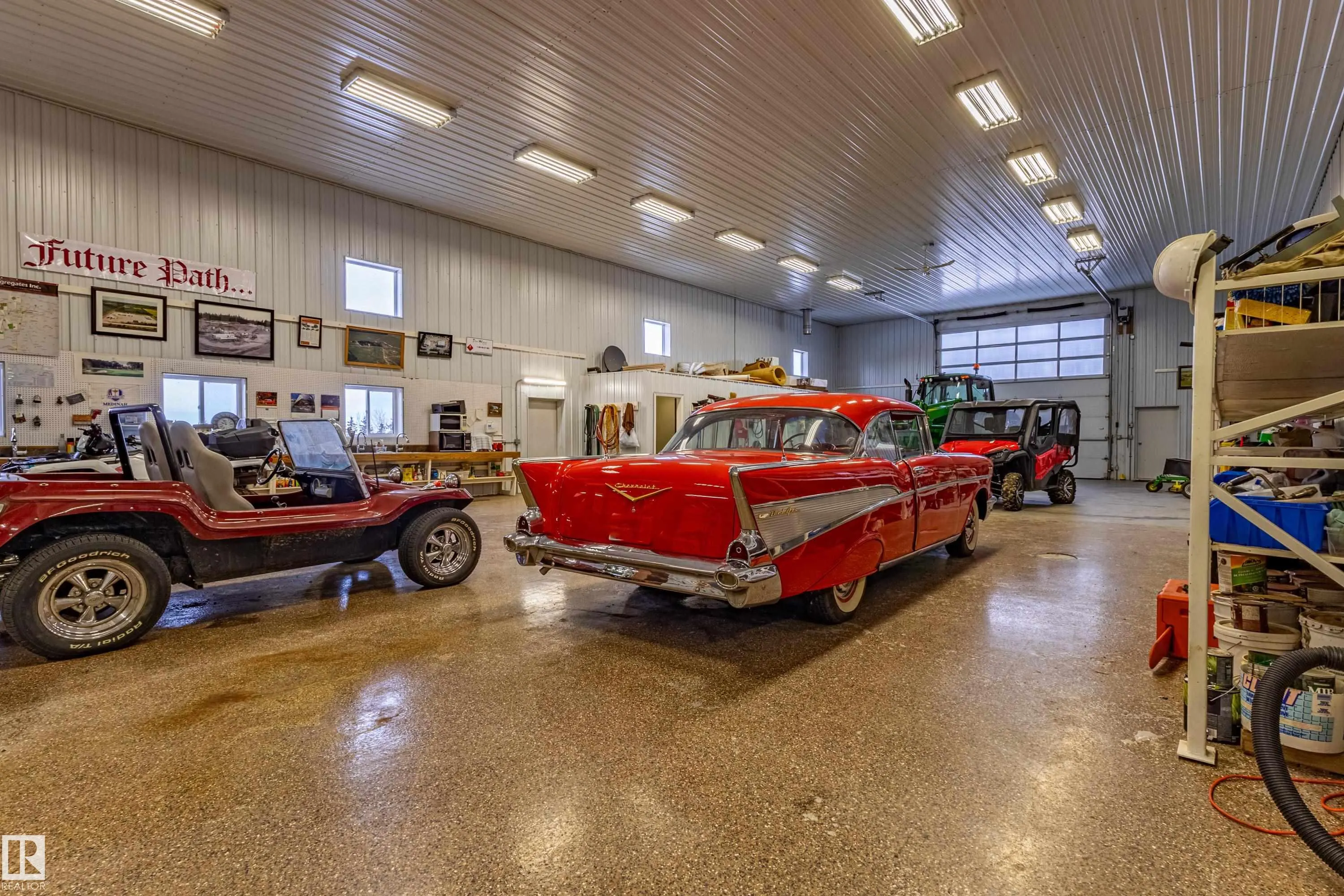 22031 Twp Rd 472