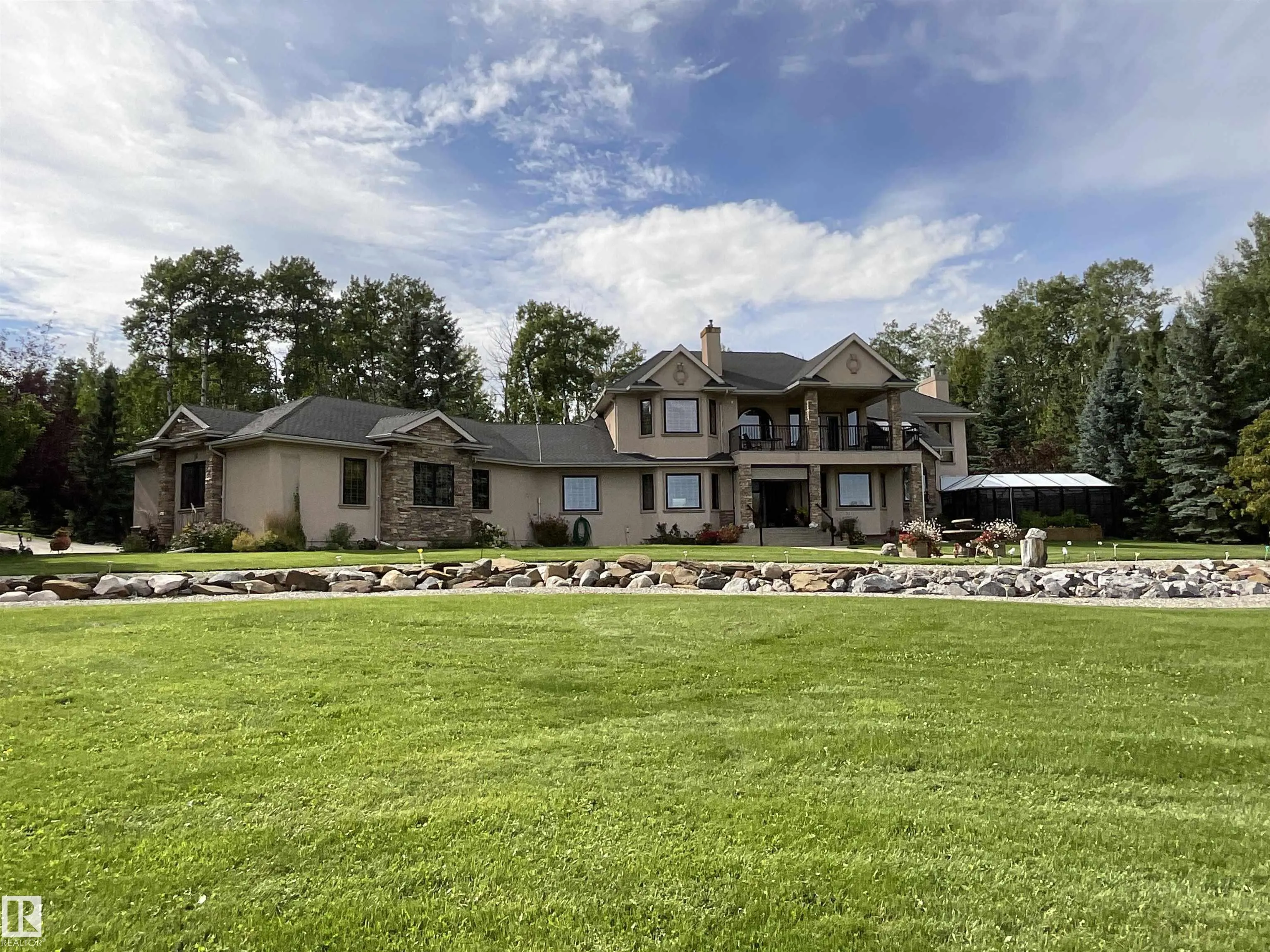 22031 Twp Rd 472