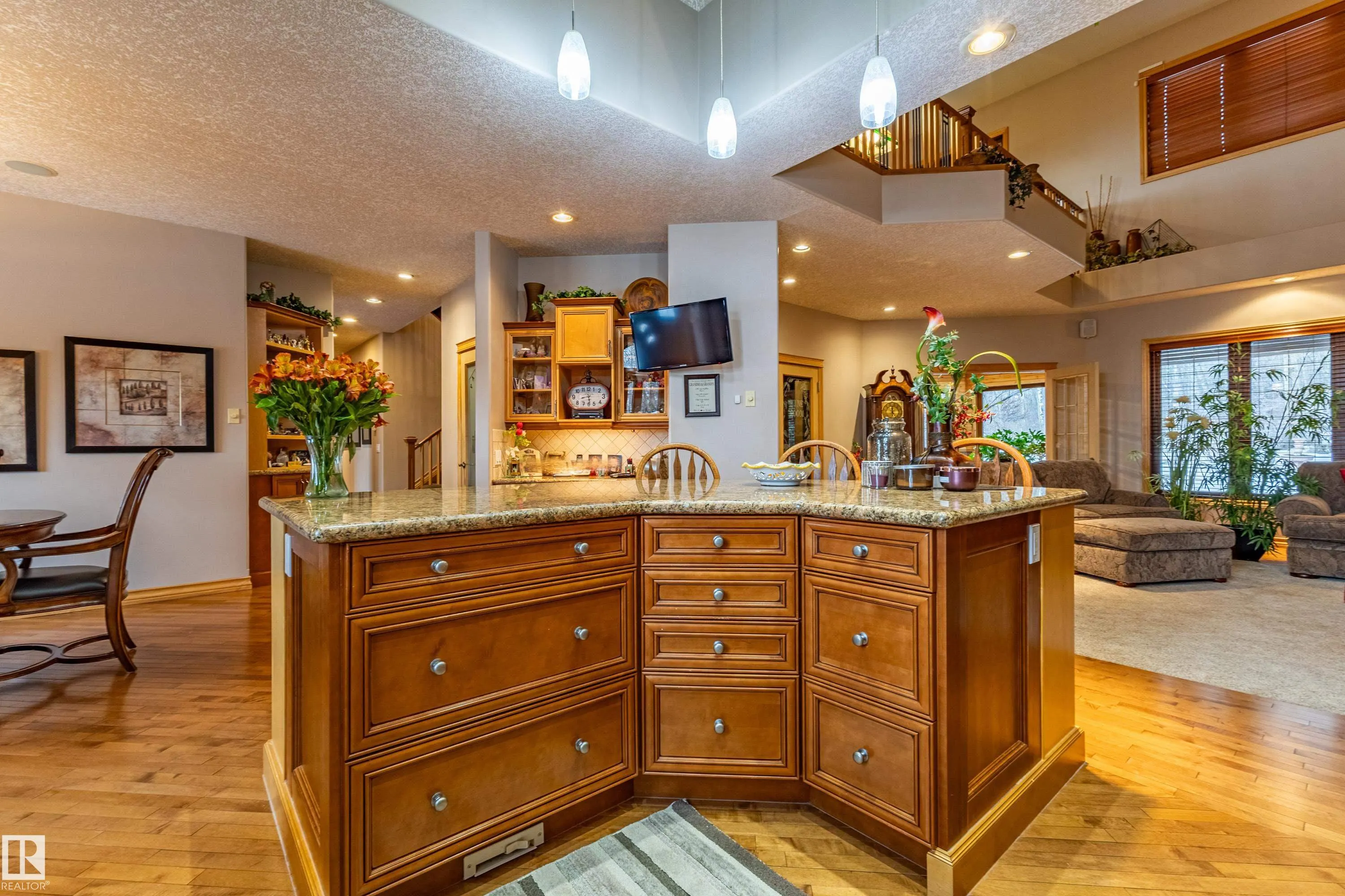 22031 Twp Rd 472