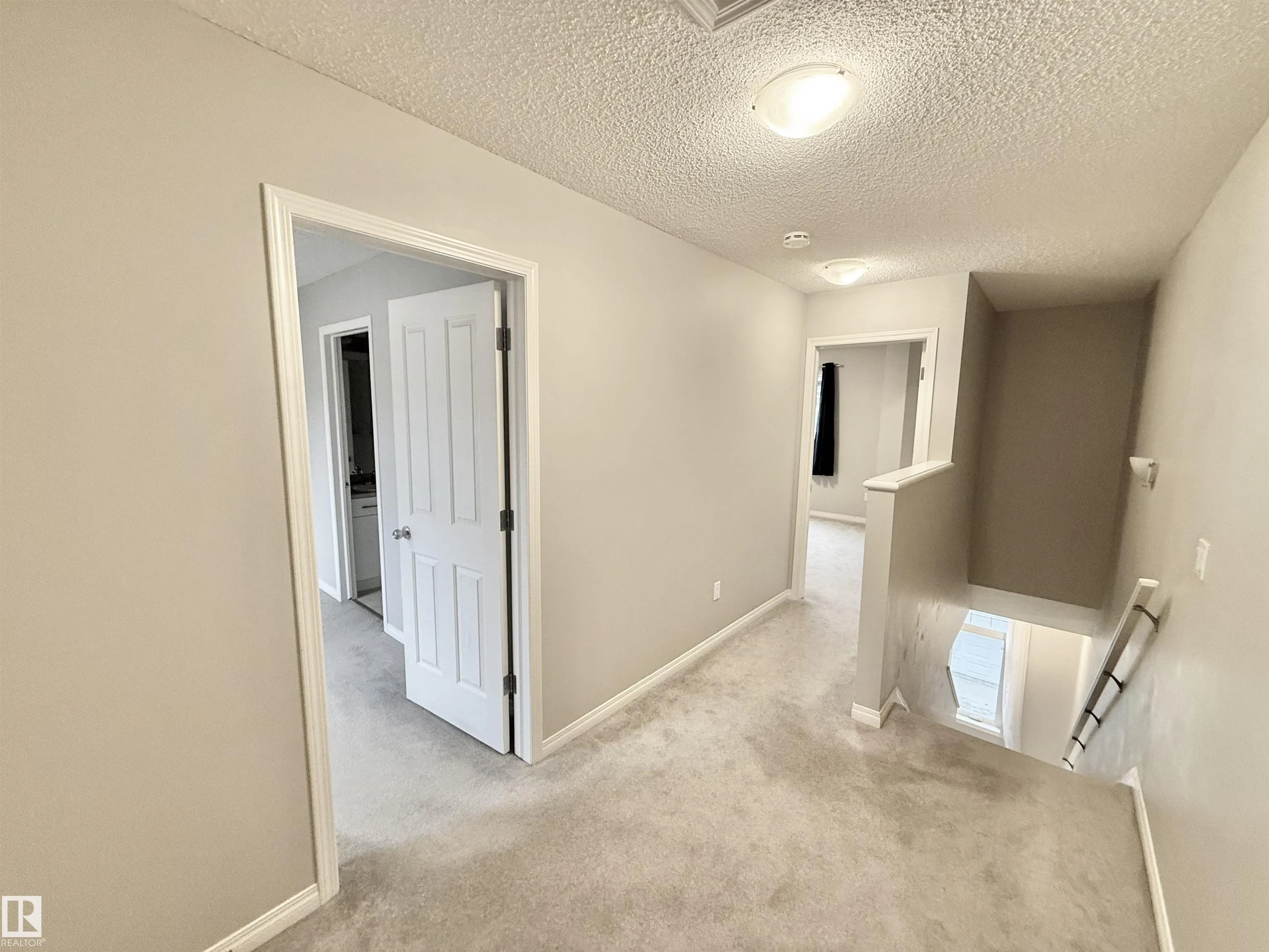 465 HEMINGWAY Road