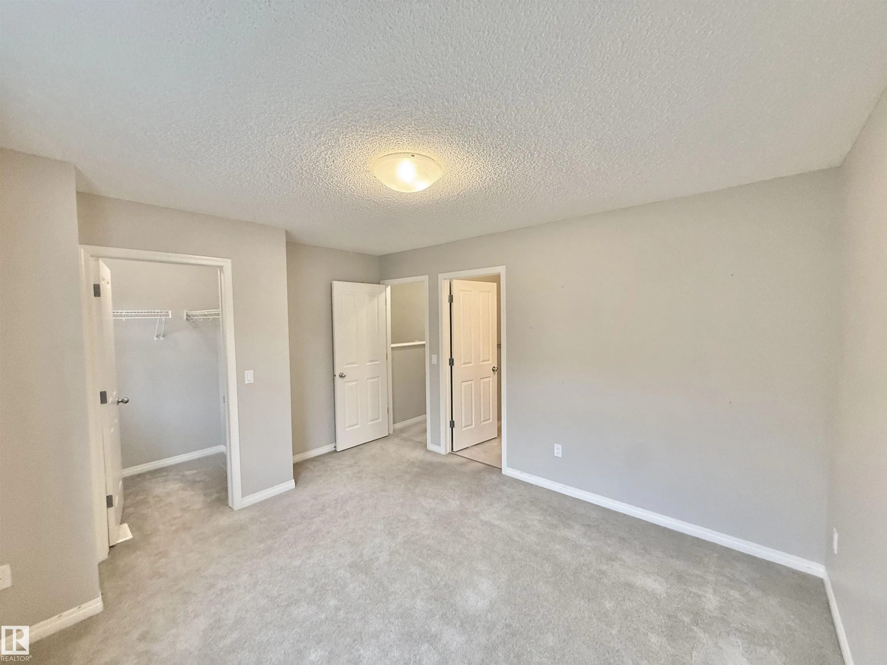 465 HEMINGWAY Road