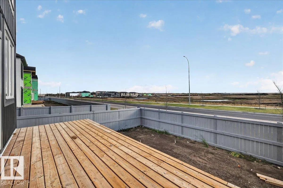 53 Mockingbird Cres