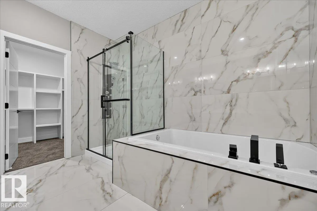53 Mockingbird Cres