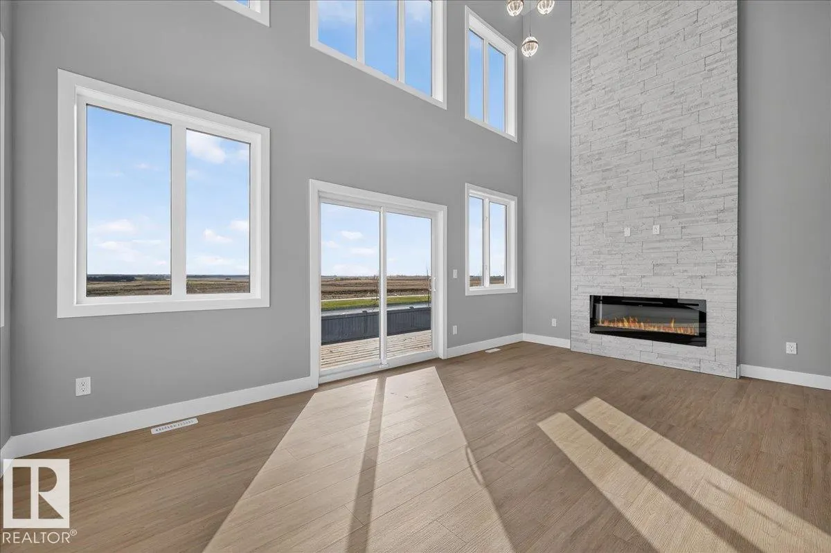 53 Mockingbird Cres