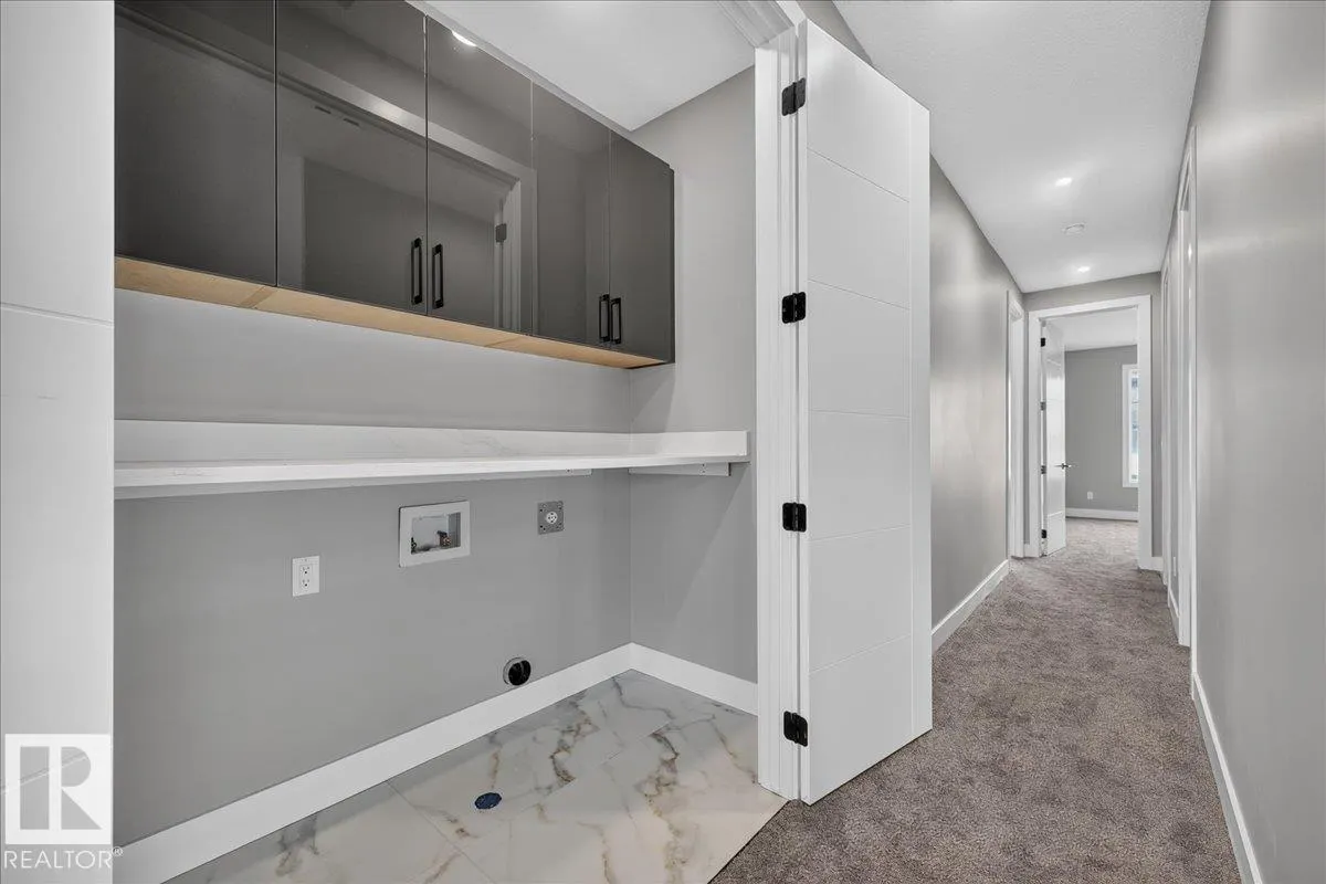 53 Mockingbird Cres