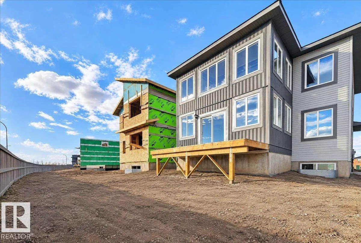 53 Mockingbird Cres