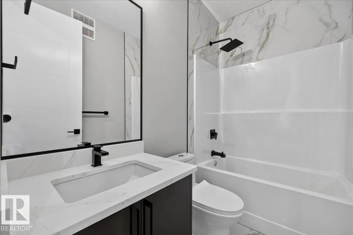 53 Mockingbird Cres