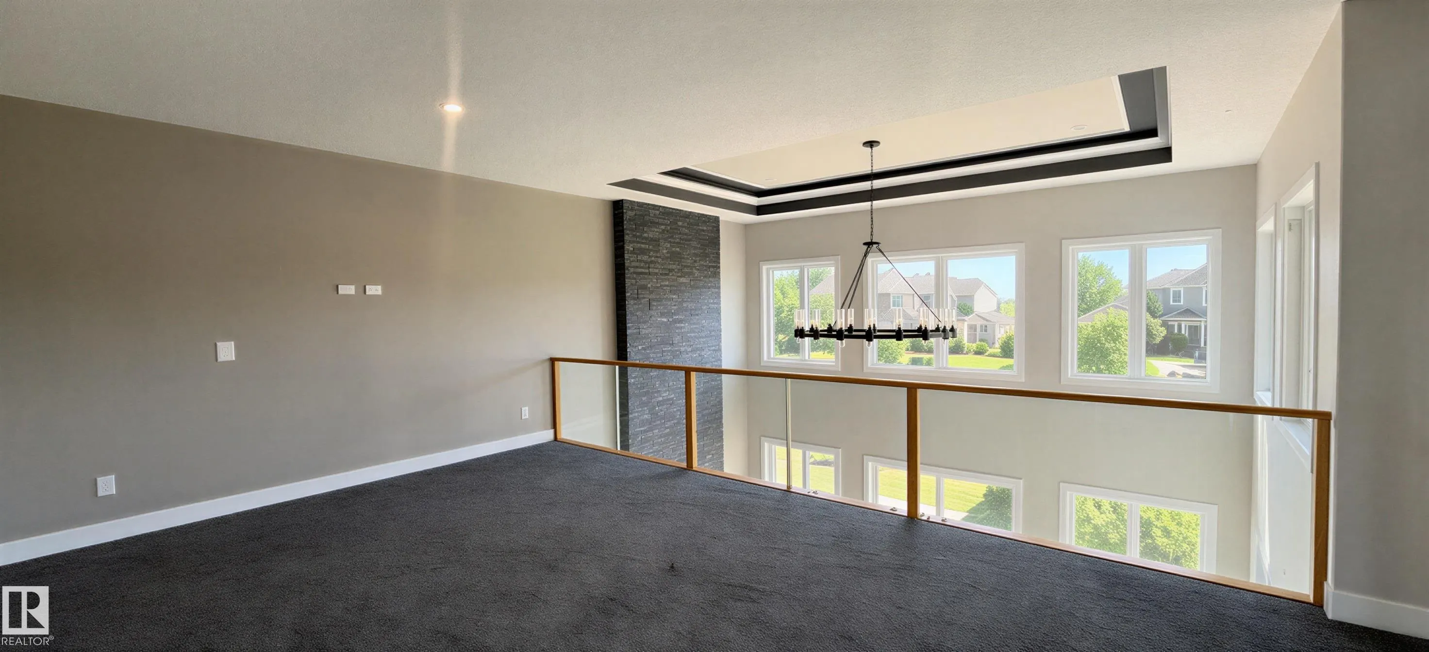 53 Mockingbird Cres