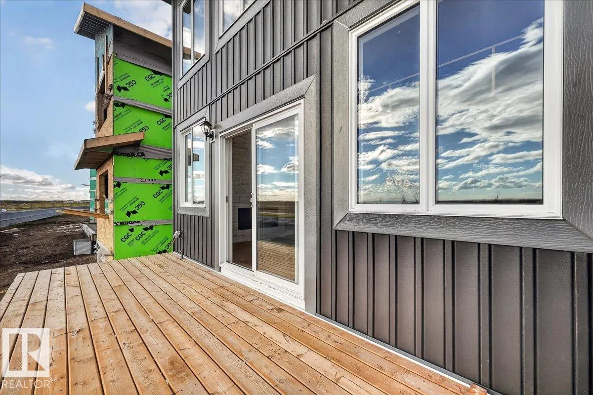 53 Mockingbird Cres