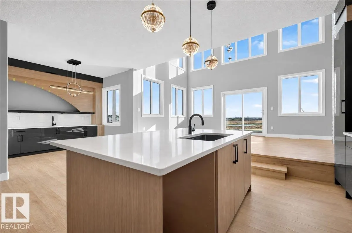 53 Mockingbird Cres