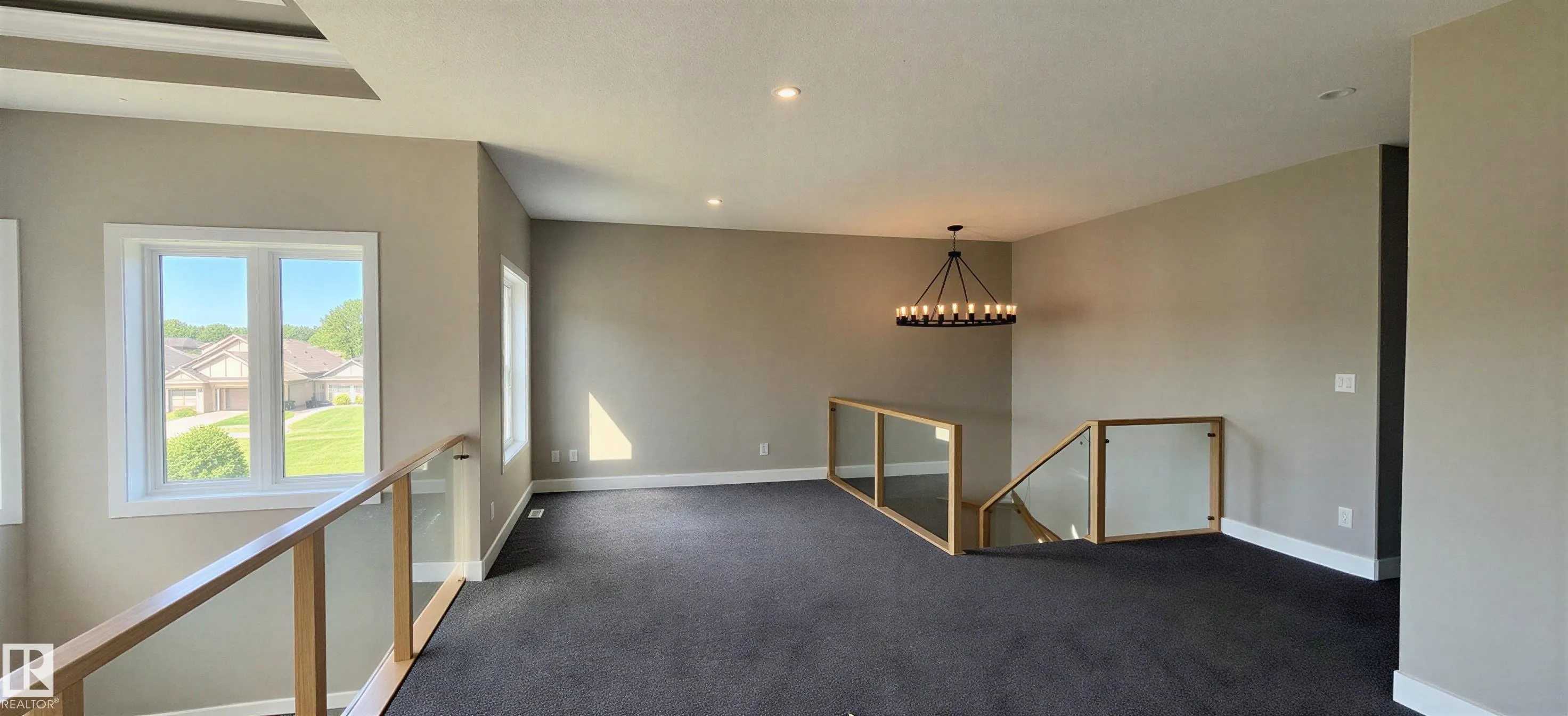 53 Mockingbird Cres