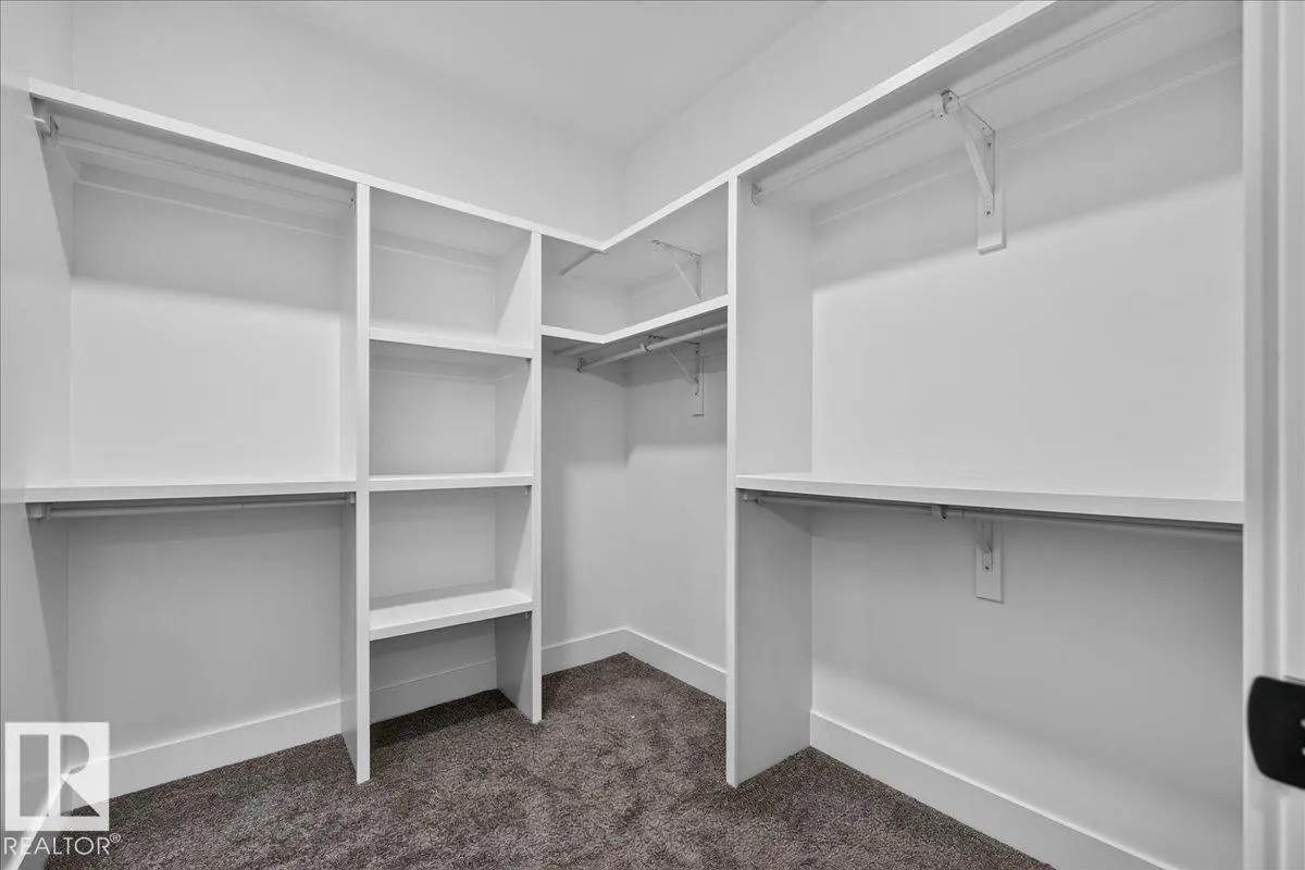 53 Mockingbird Cres