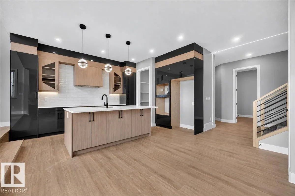 53 Mockingbird Cres