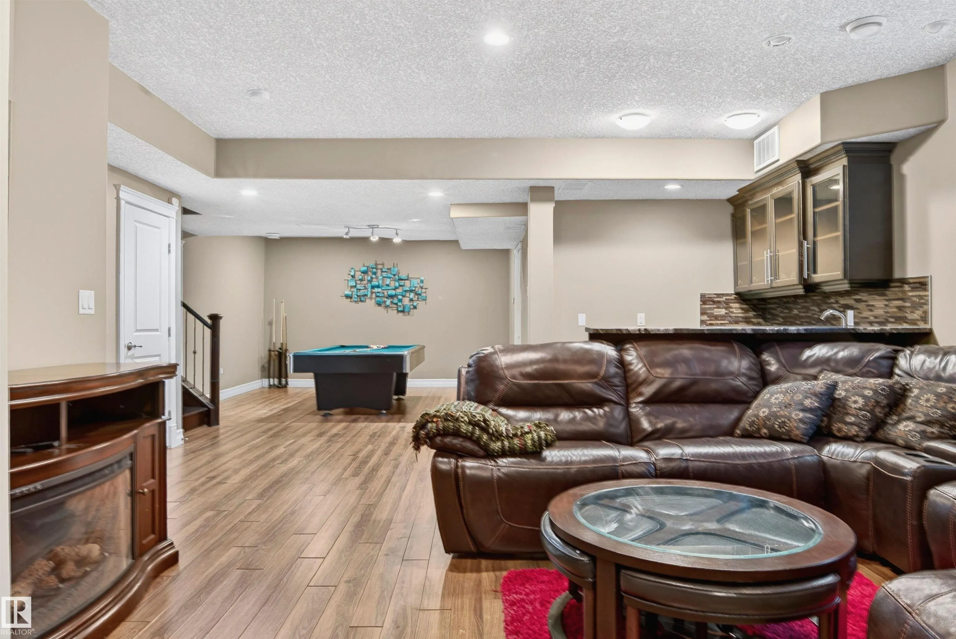 1254 ADAMSON Drive