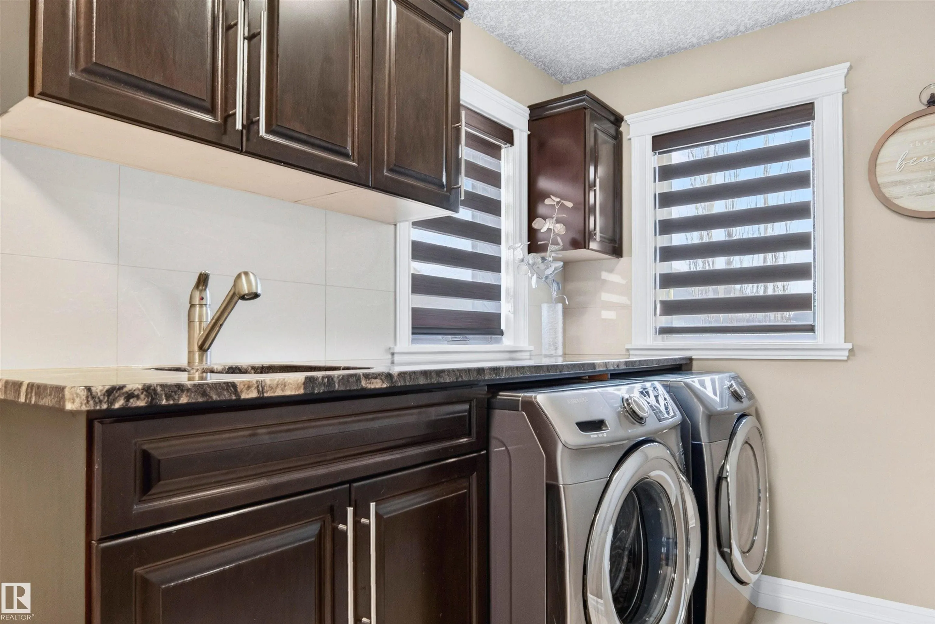 1254 ADAMSON Drive