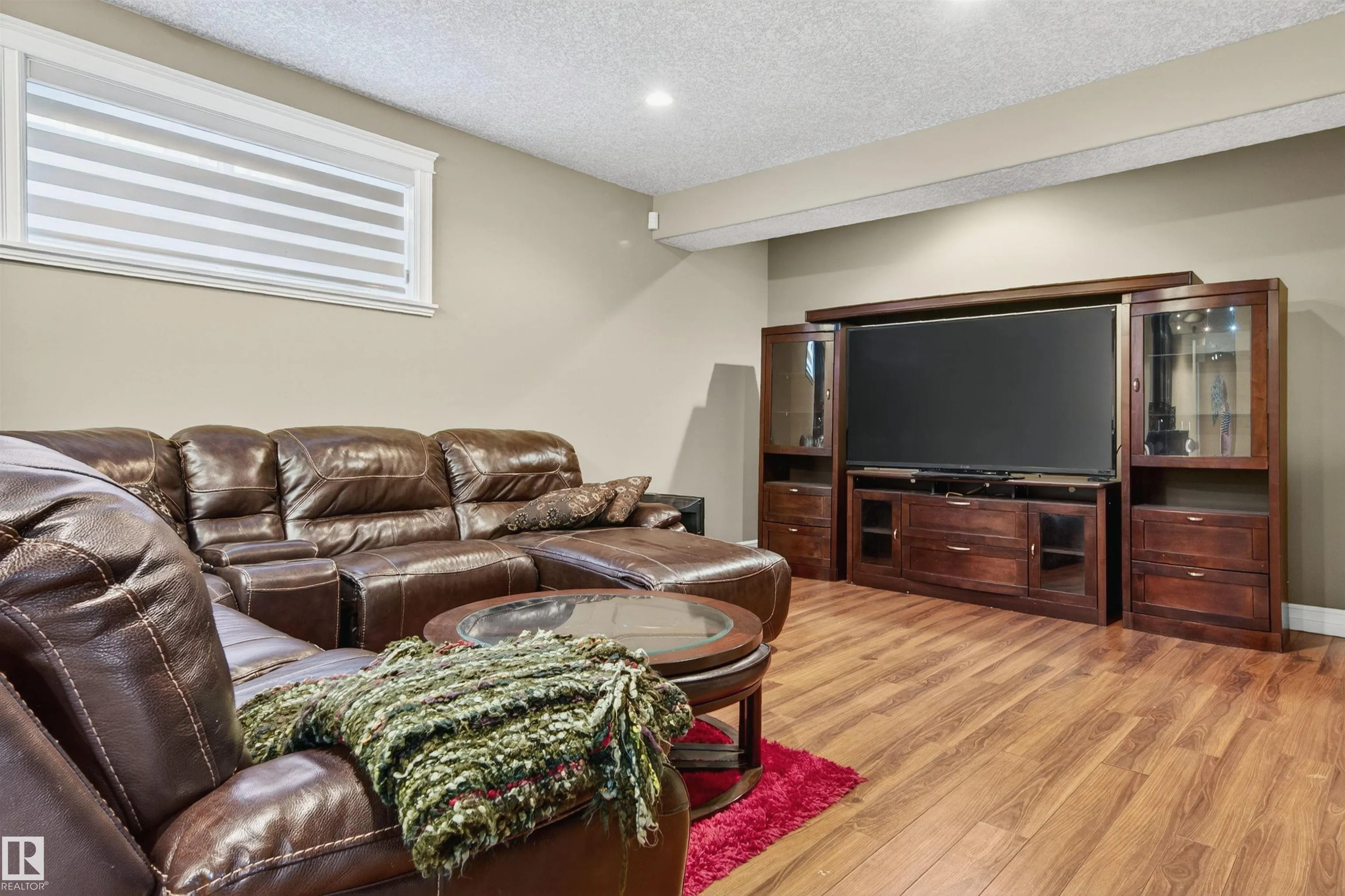 1254 ADAMSON Drive