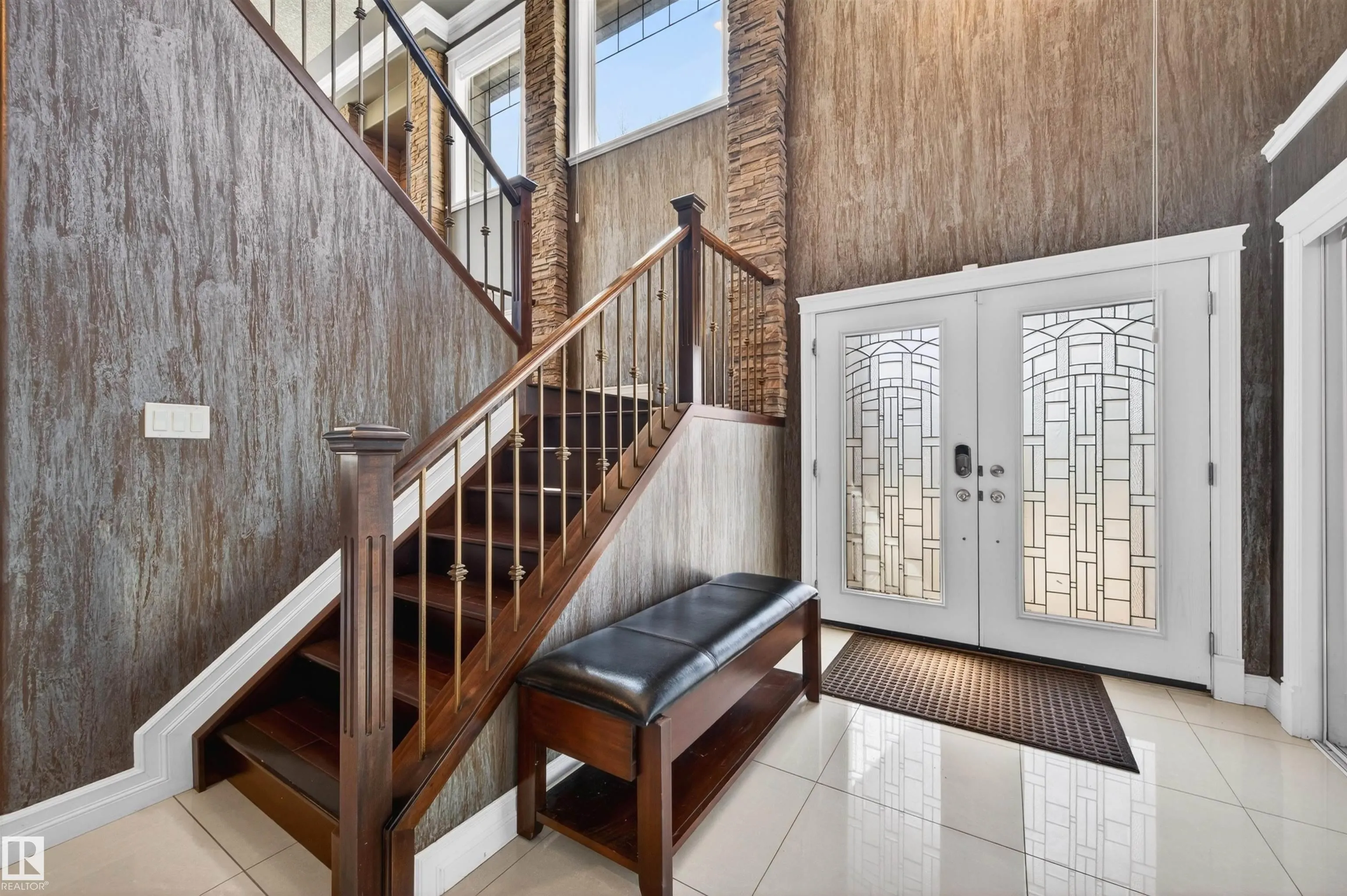 1254 ADAMSON Drive