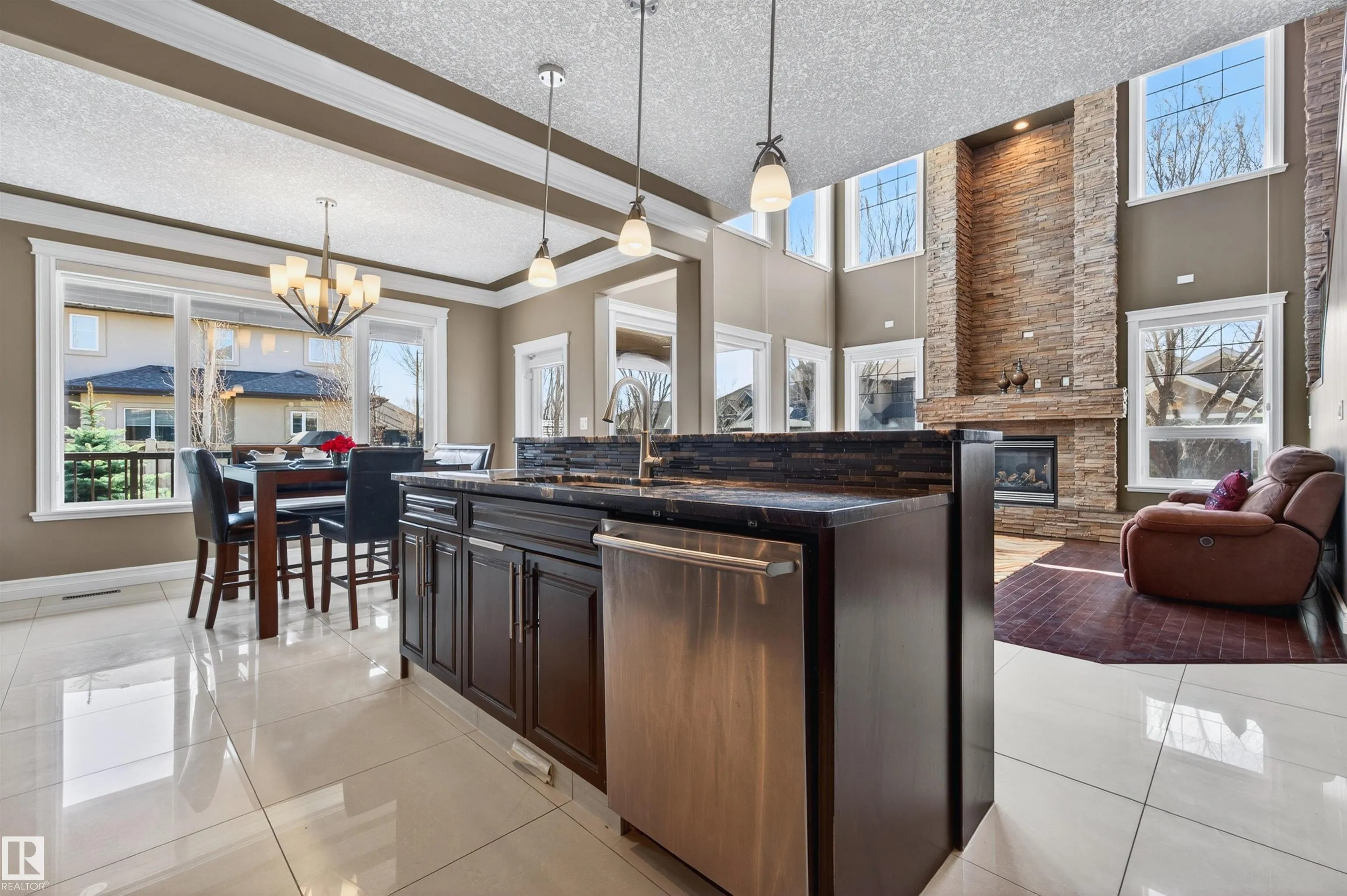 1254 ADAMSON Drive
