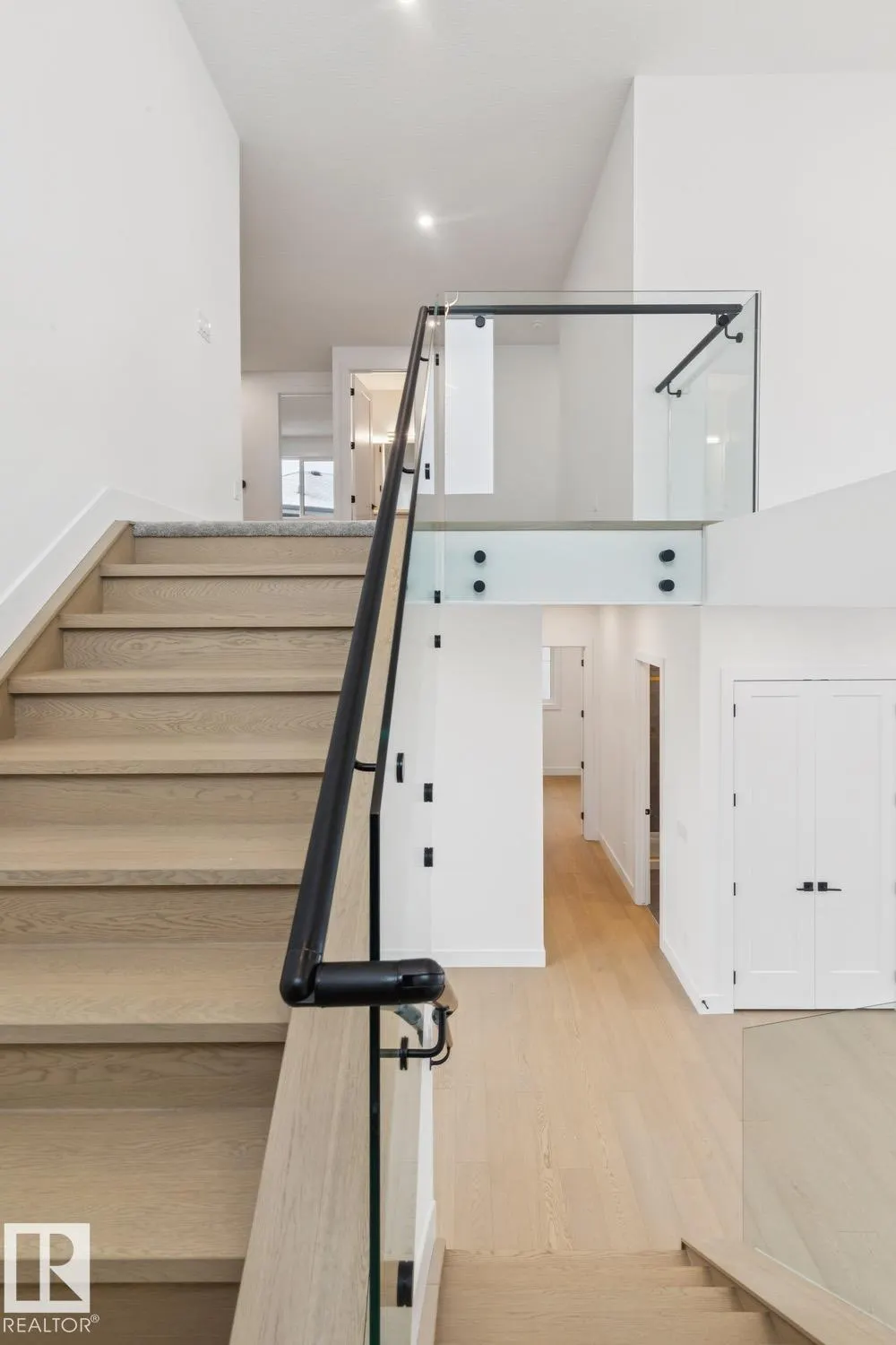 25122 STURGEON Road