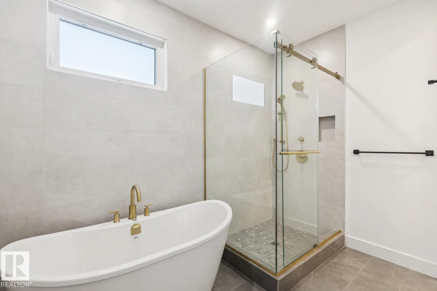 25122 STURGEON Road