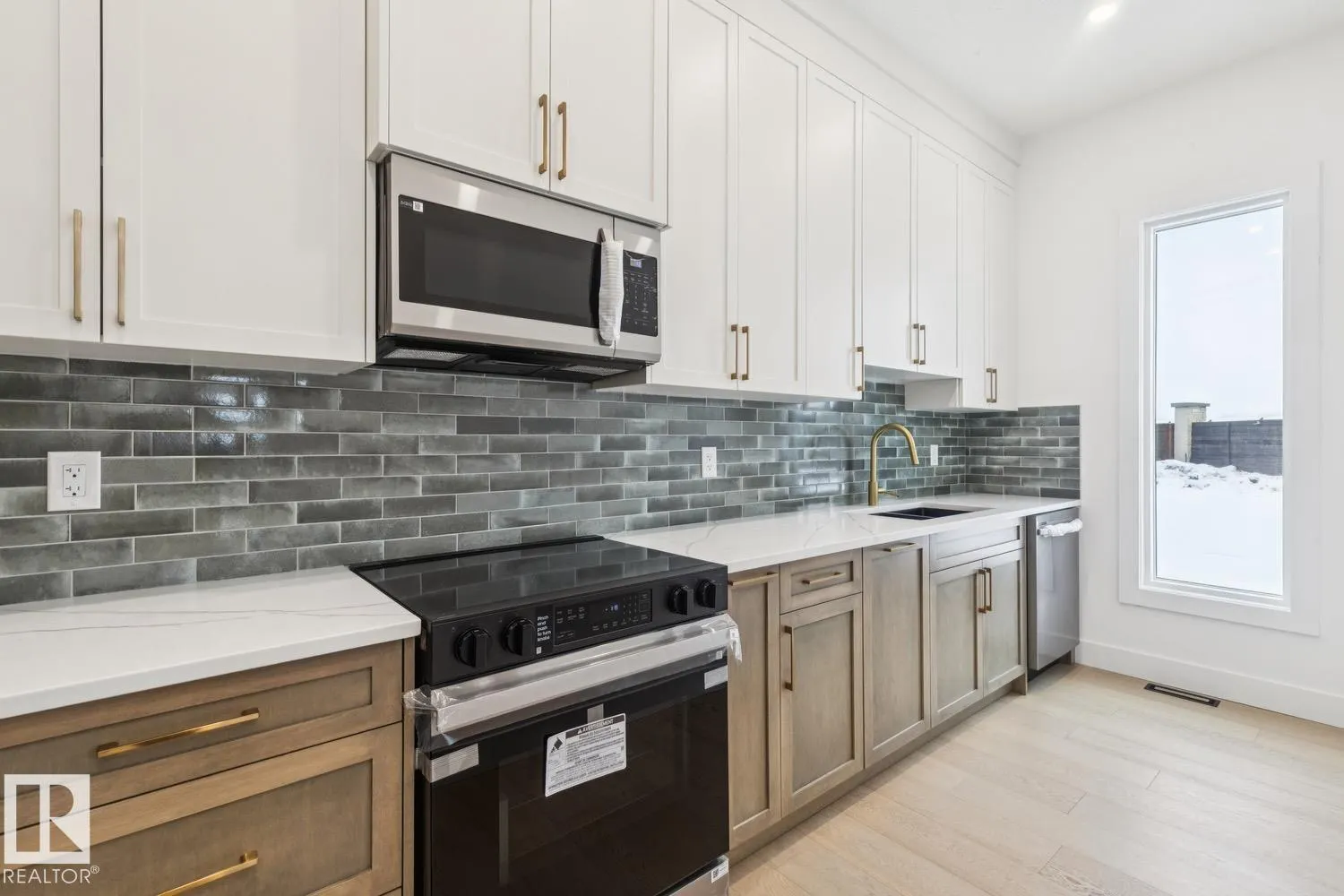 25122 STURGEON Road