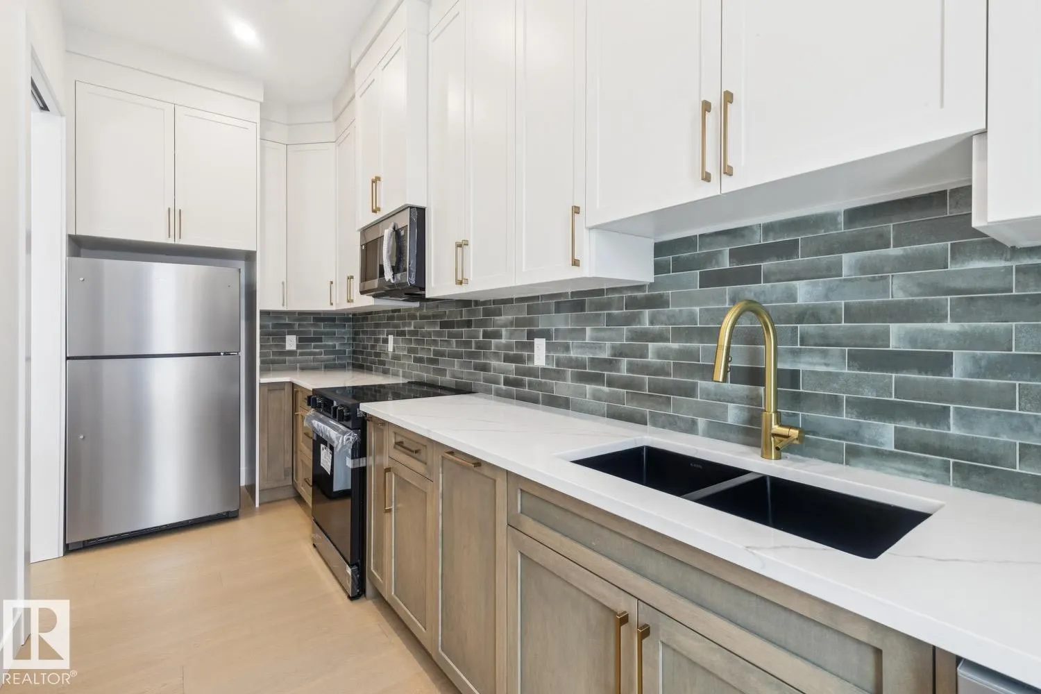25122 STURGEON Road