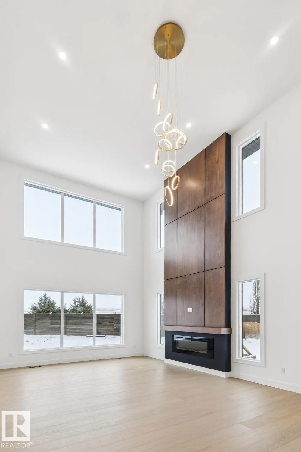 25122 STURGEON Road