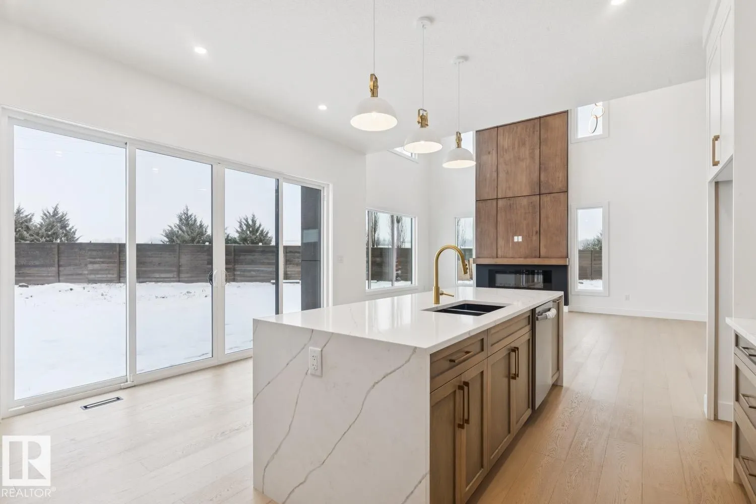 25122 STURGEON Road