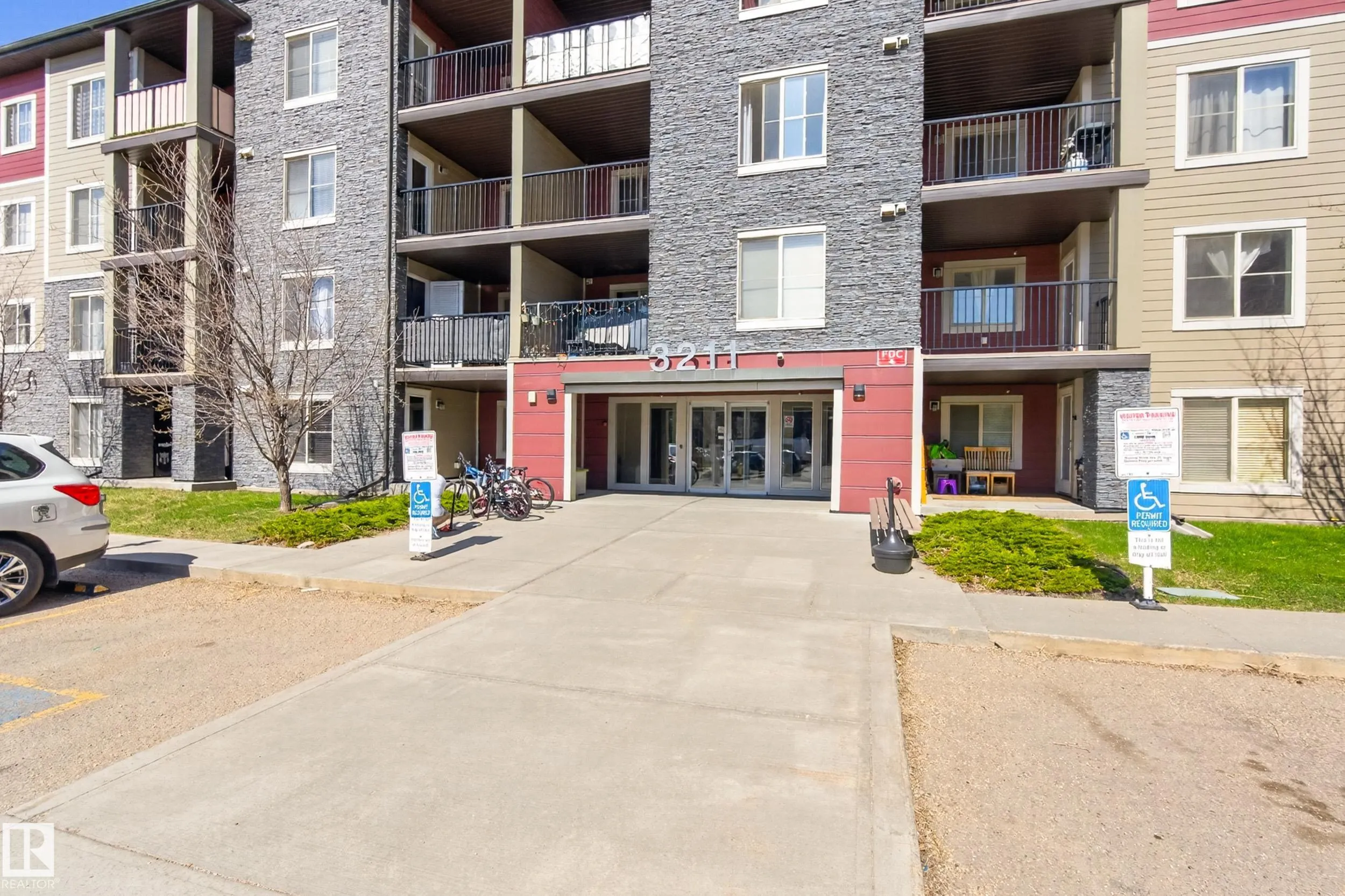 3211 JAMES MOWATT Trail
