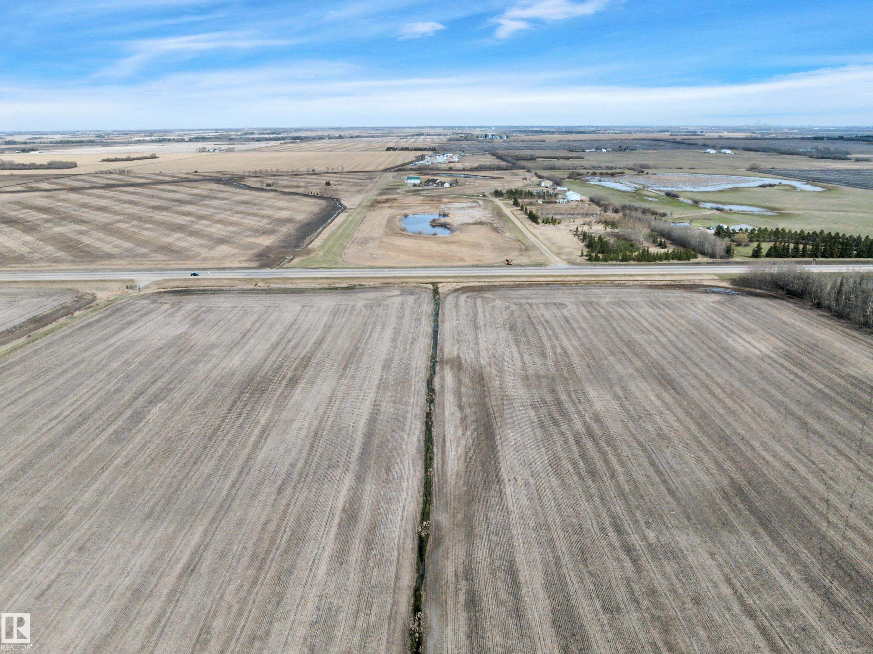 Hwy 44 Twp Rd 541