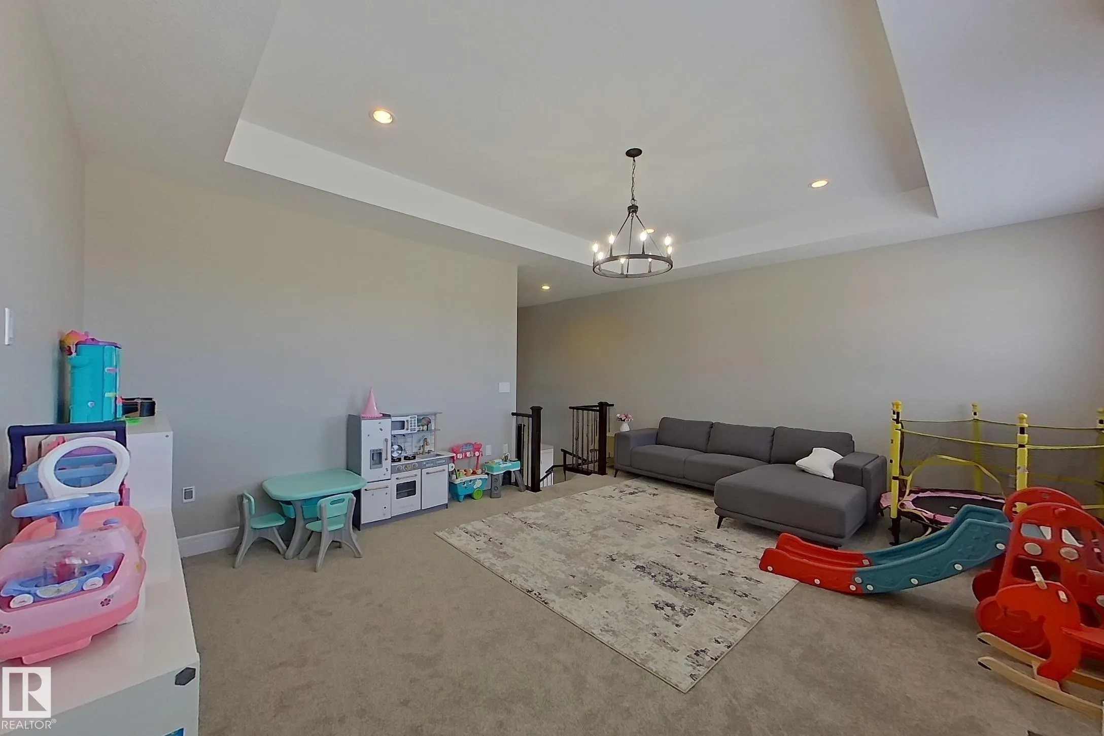 5512 64 Street