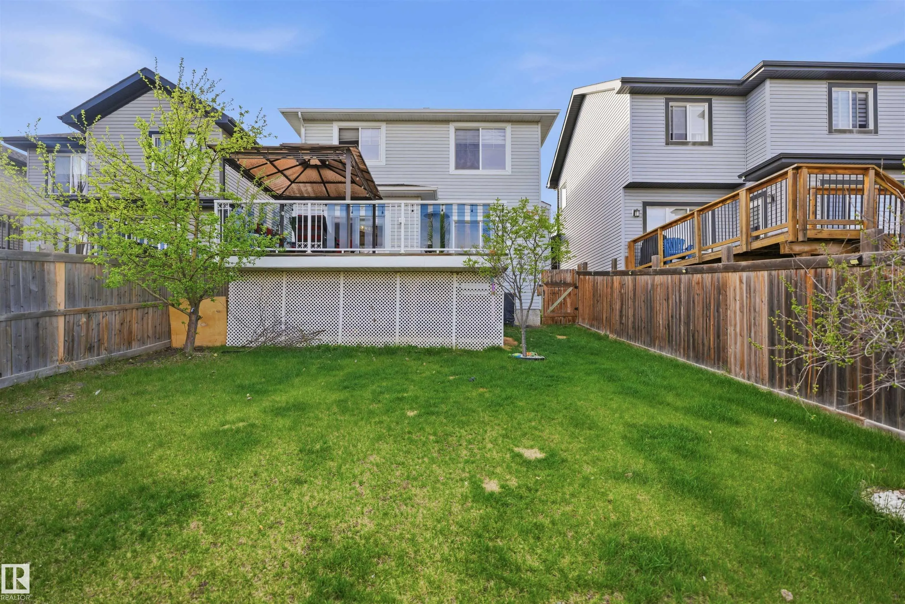 1453 HAYS Way