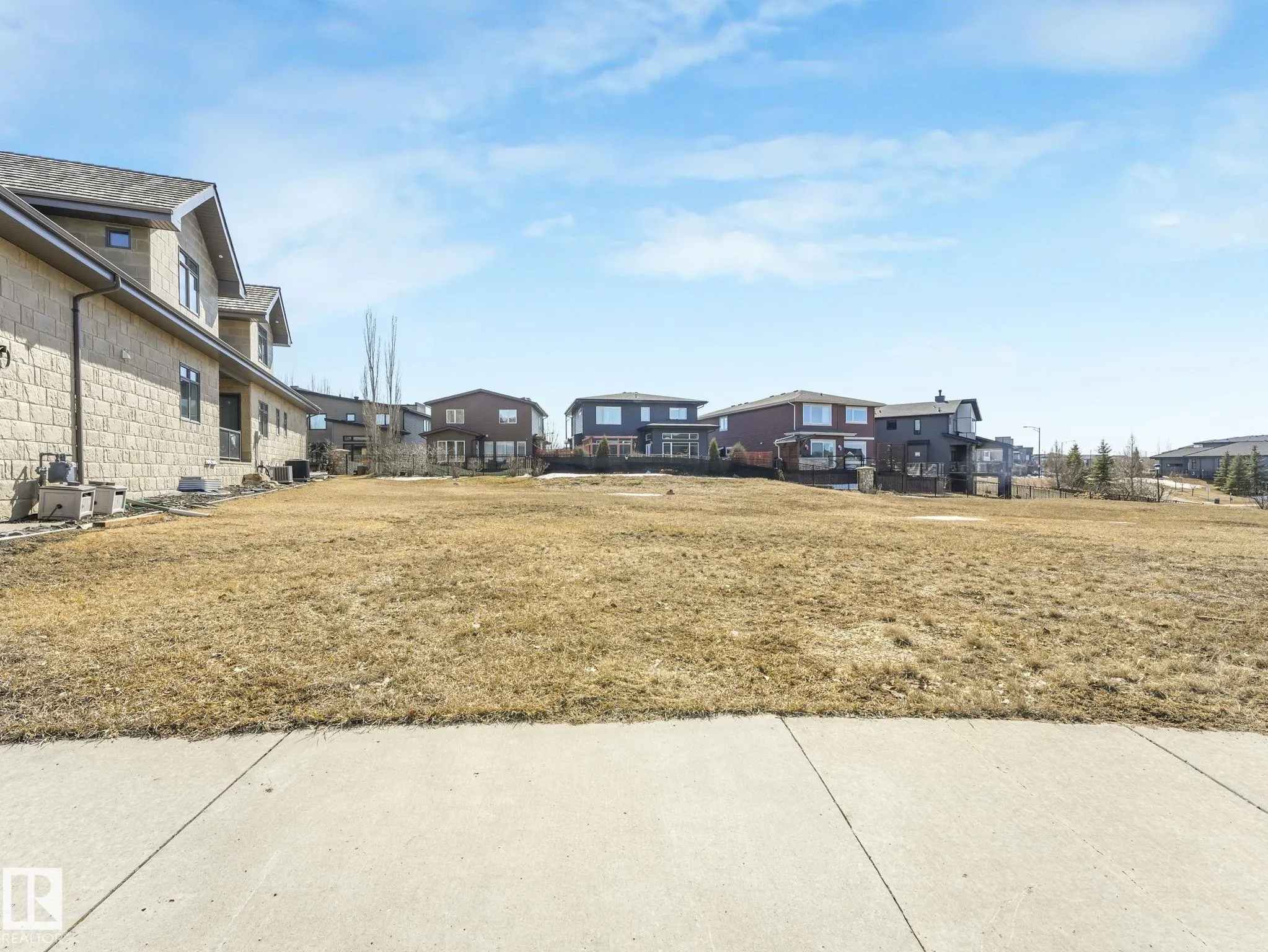 2794 WHEATON Drive