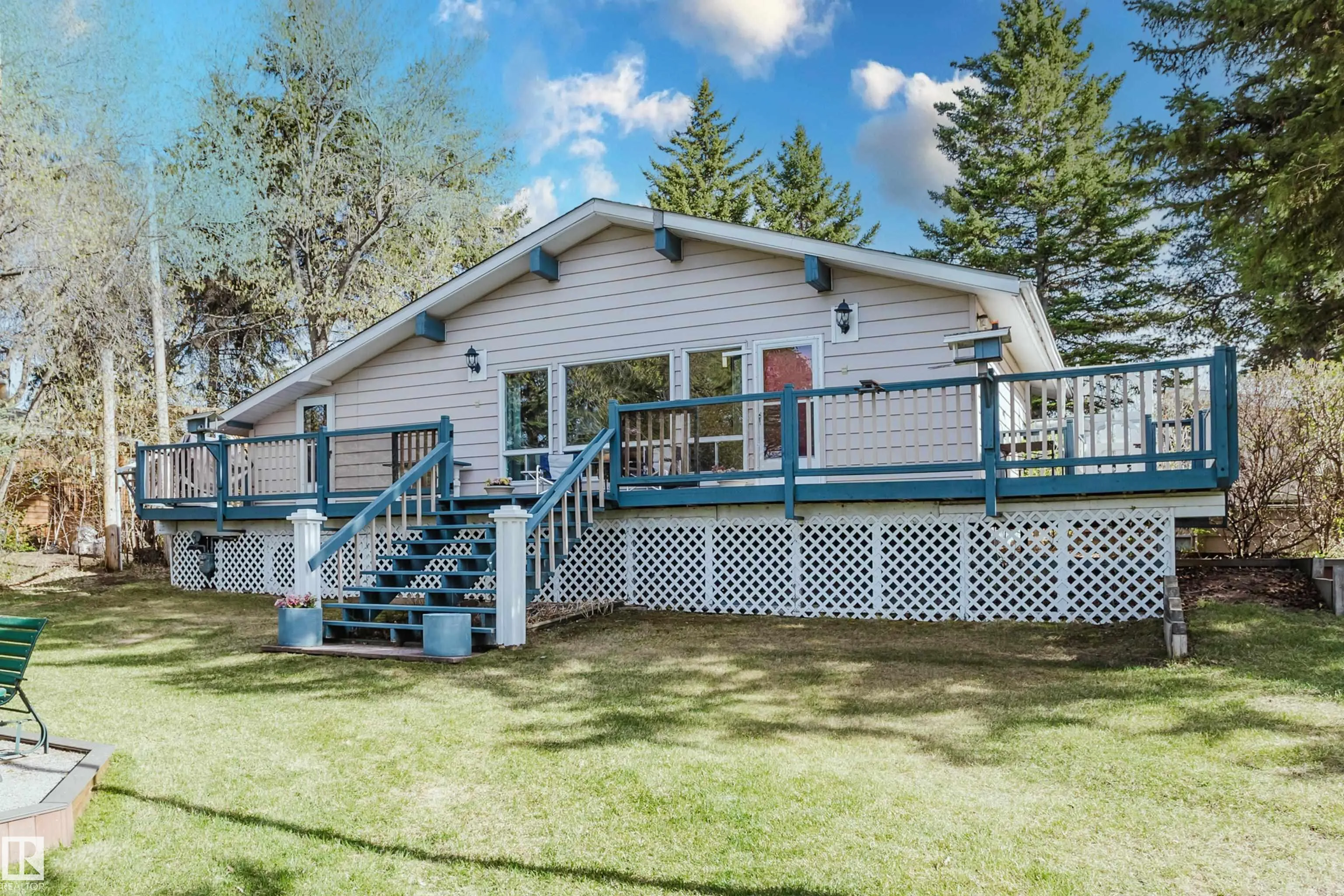 52515 RGE ROAD 52