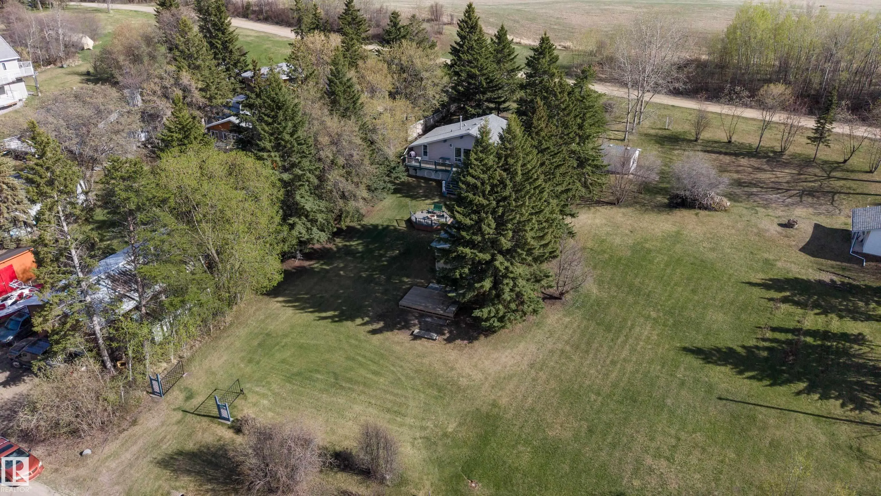 52515 RGE ROAD 52
