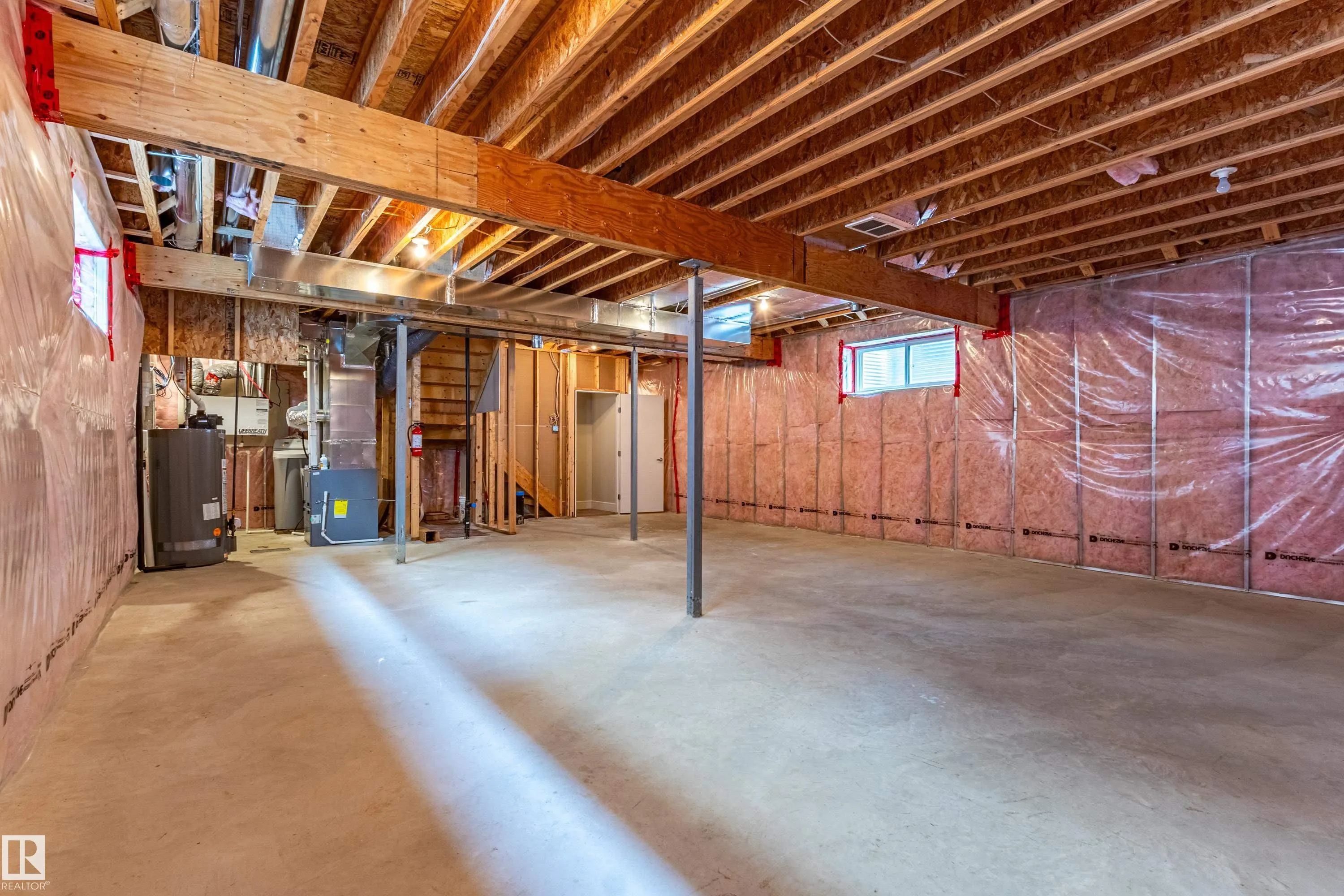 4906 Crabapple Lane