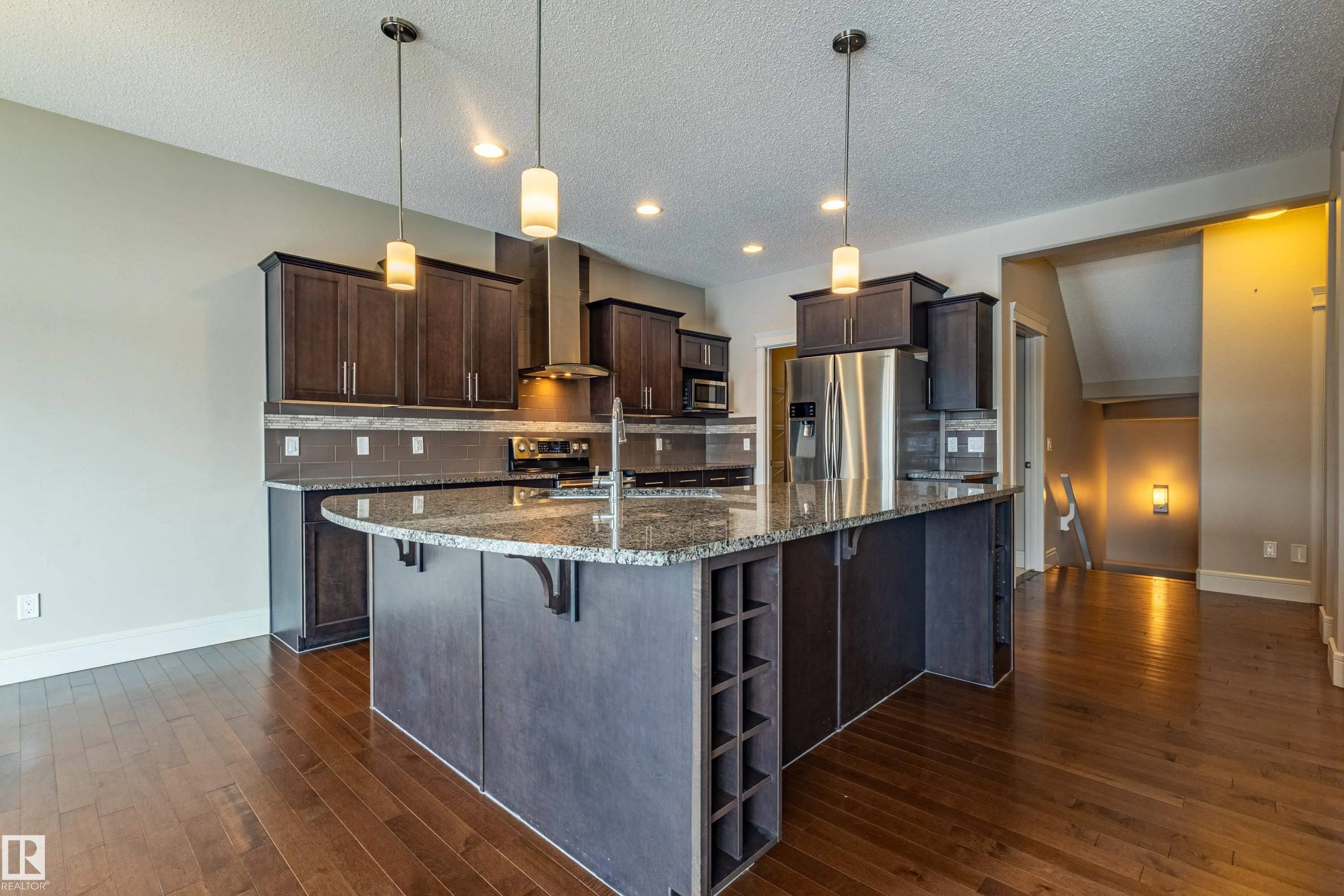 4906 Crabapple Lane