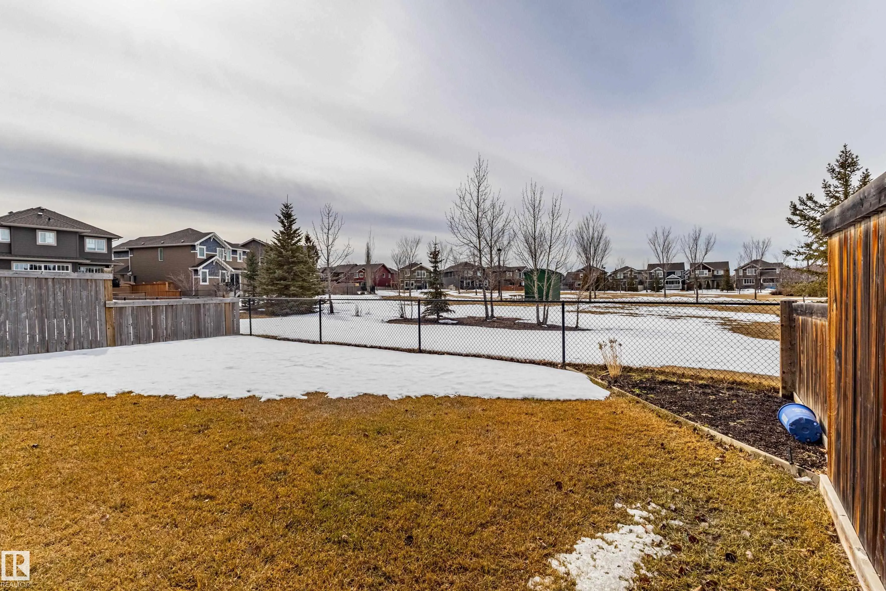 4906 Crabapple Lane
