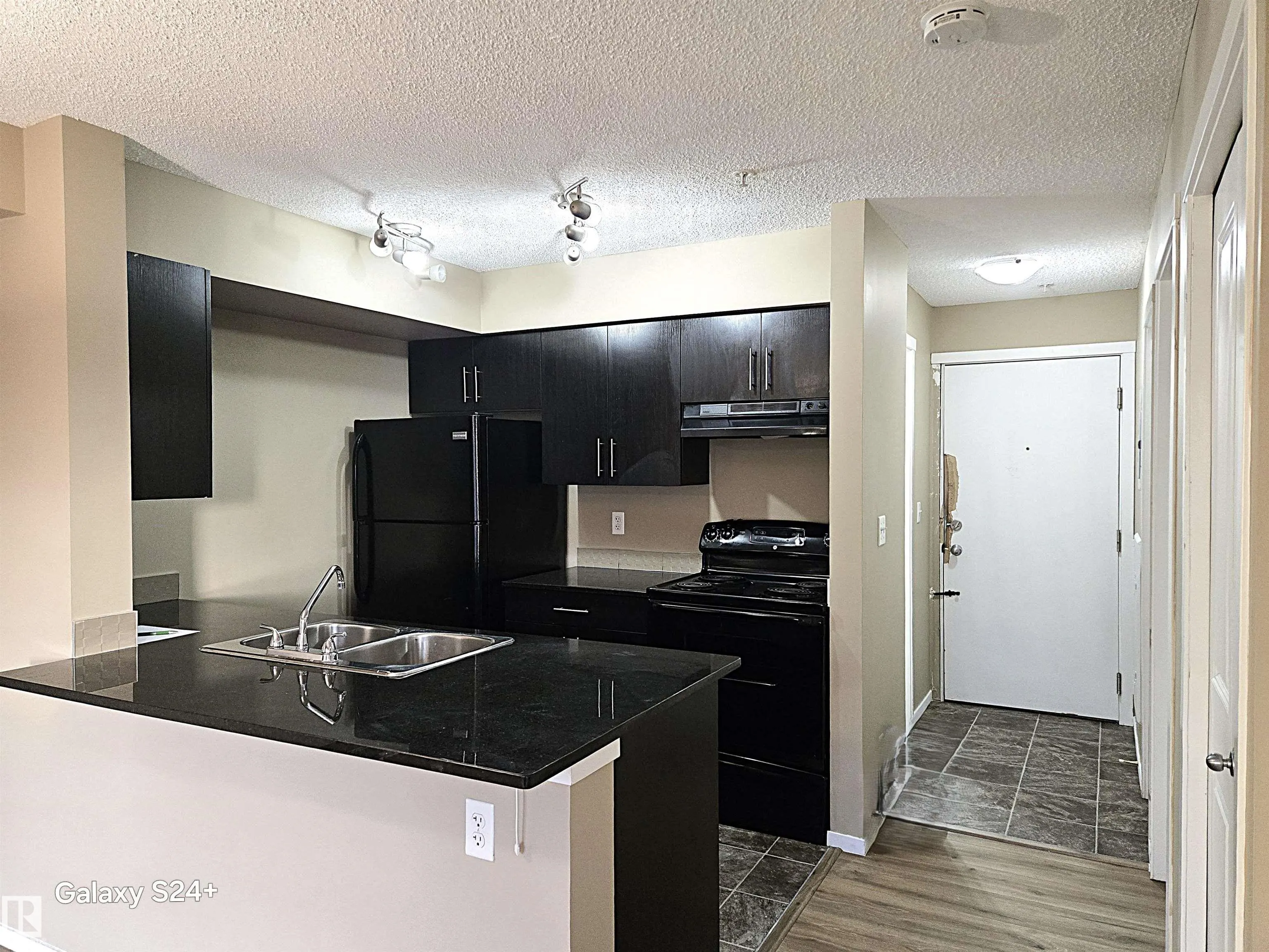 3207 JAMES MOWATT Trail