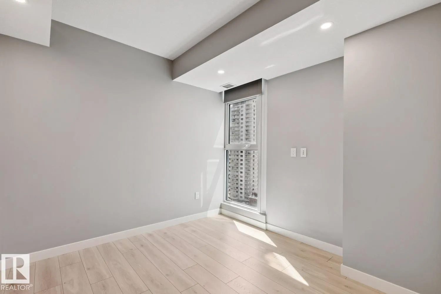 10180 103 Street
