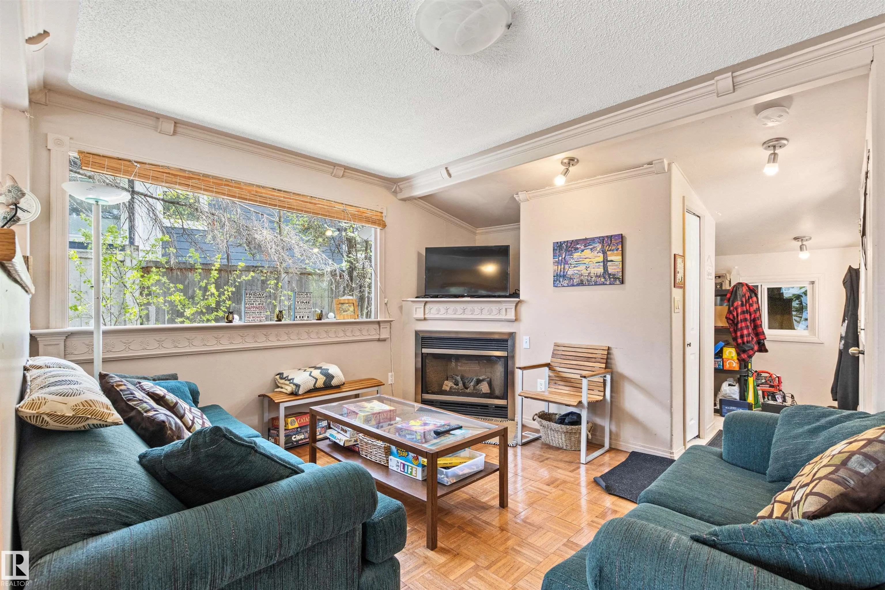 32 Marine Drive