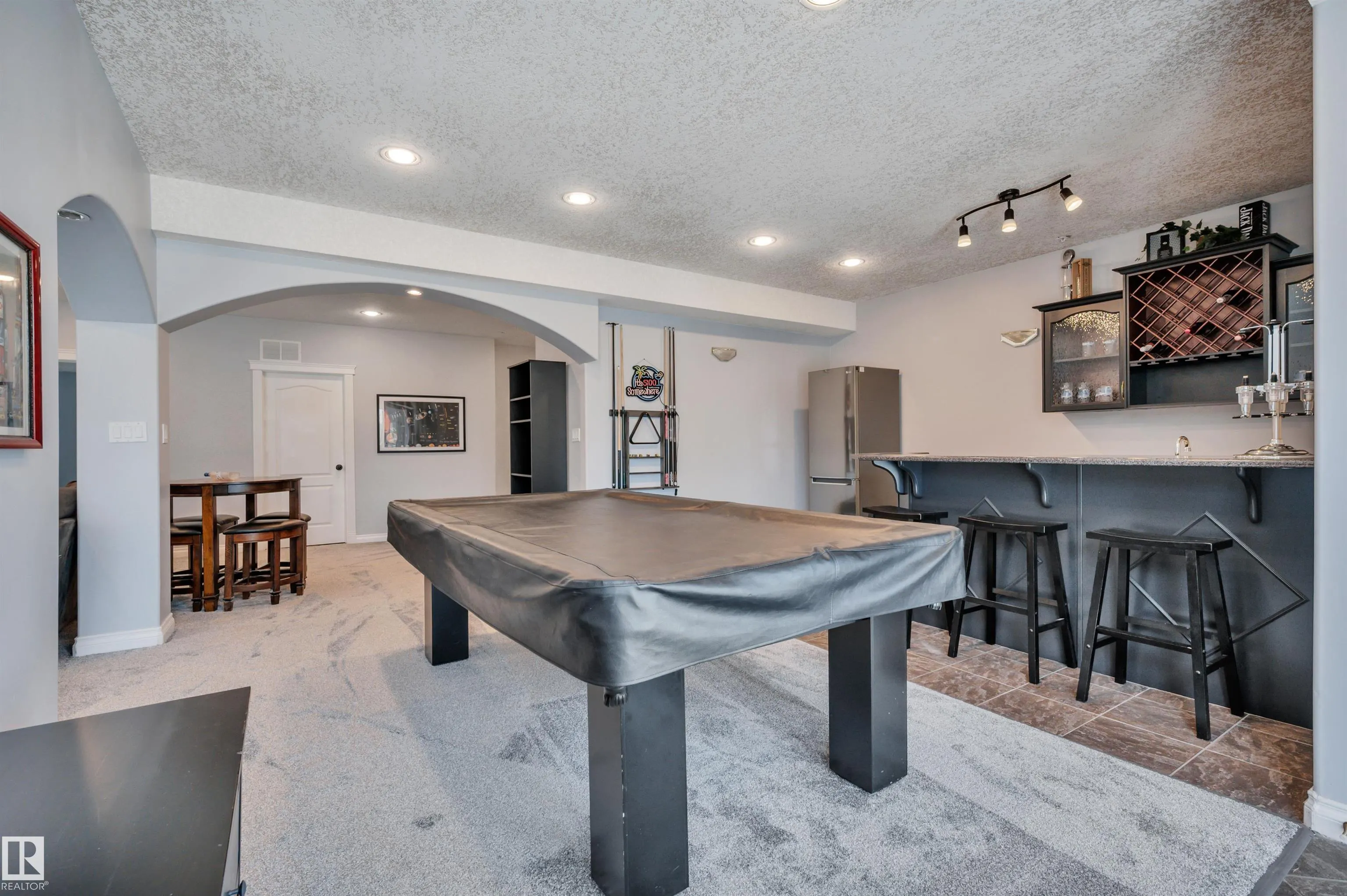 52304 RGE ROAD 233