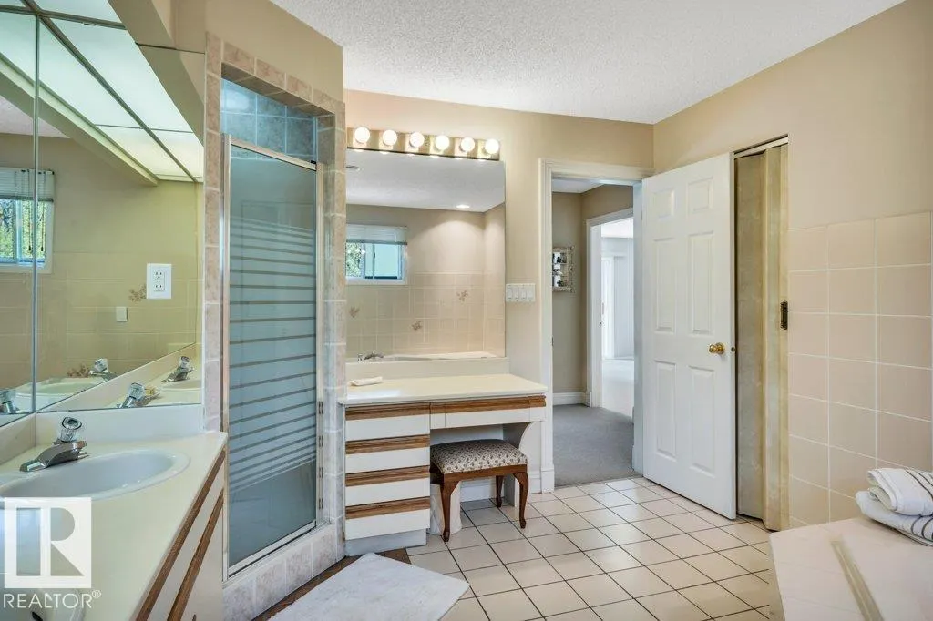 260 Windermere Drive