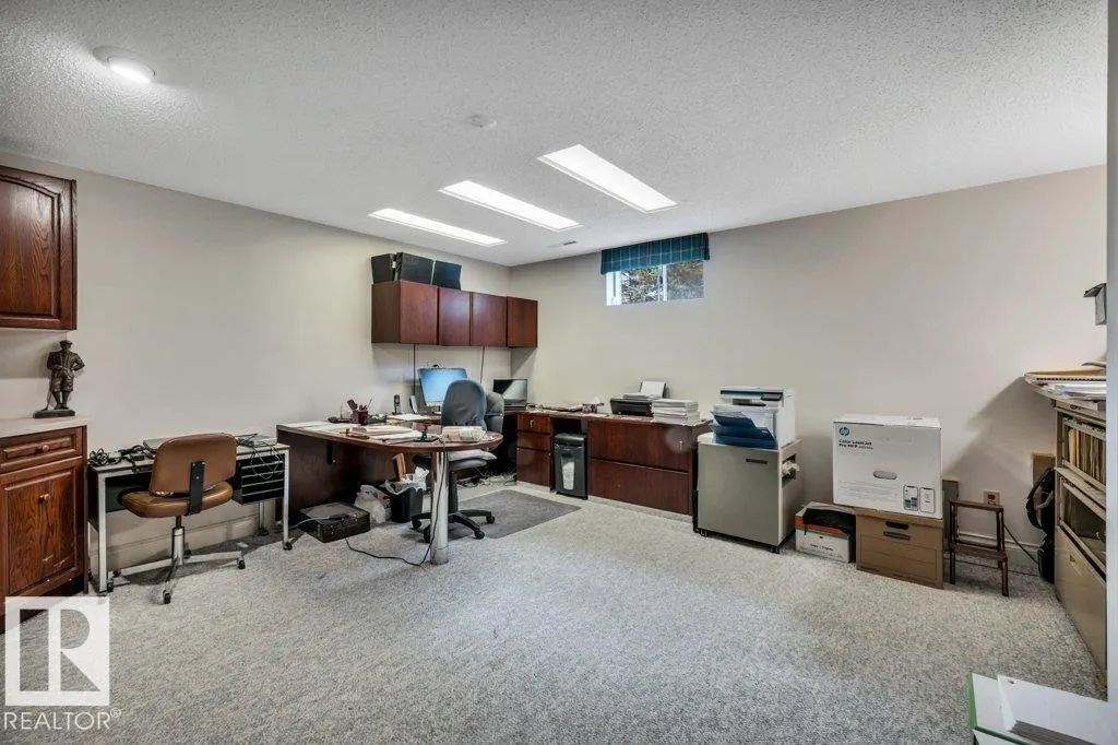 260 Windermere Drive