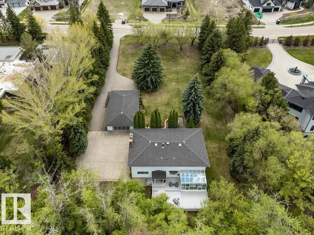 260 Windermere Drive