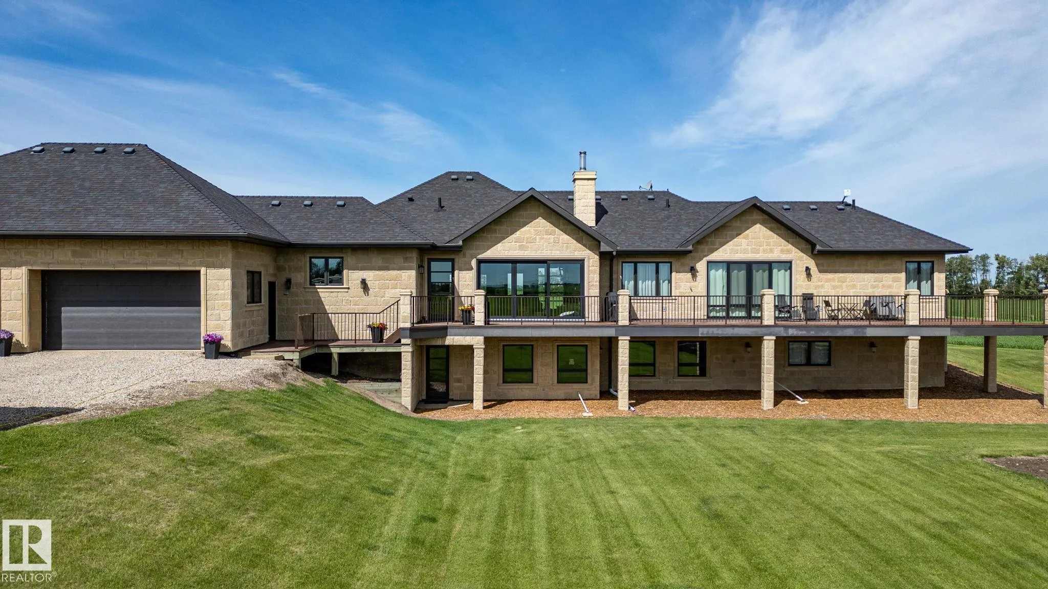 56229 RGE ROAD 242