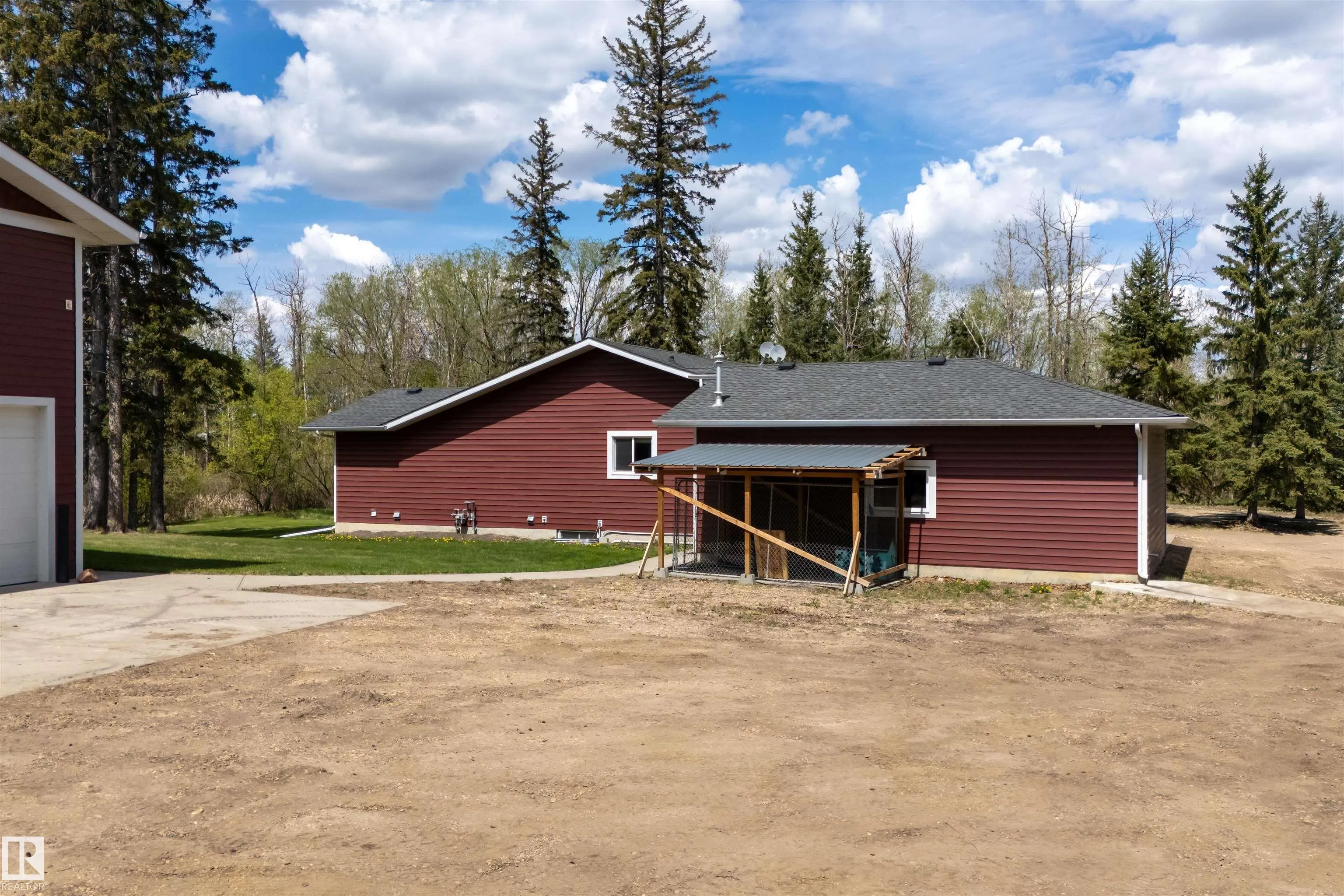 51574 RGE ROAD 225A