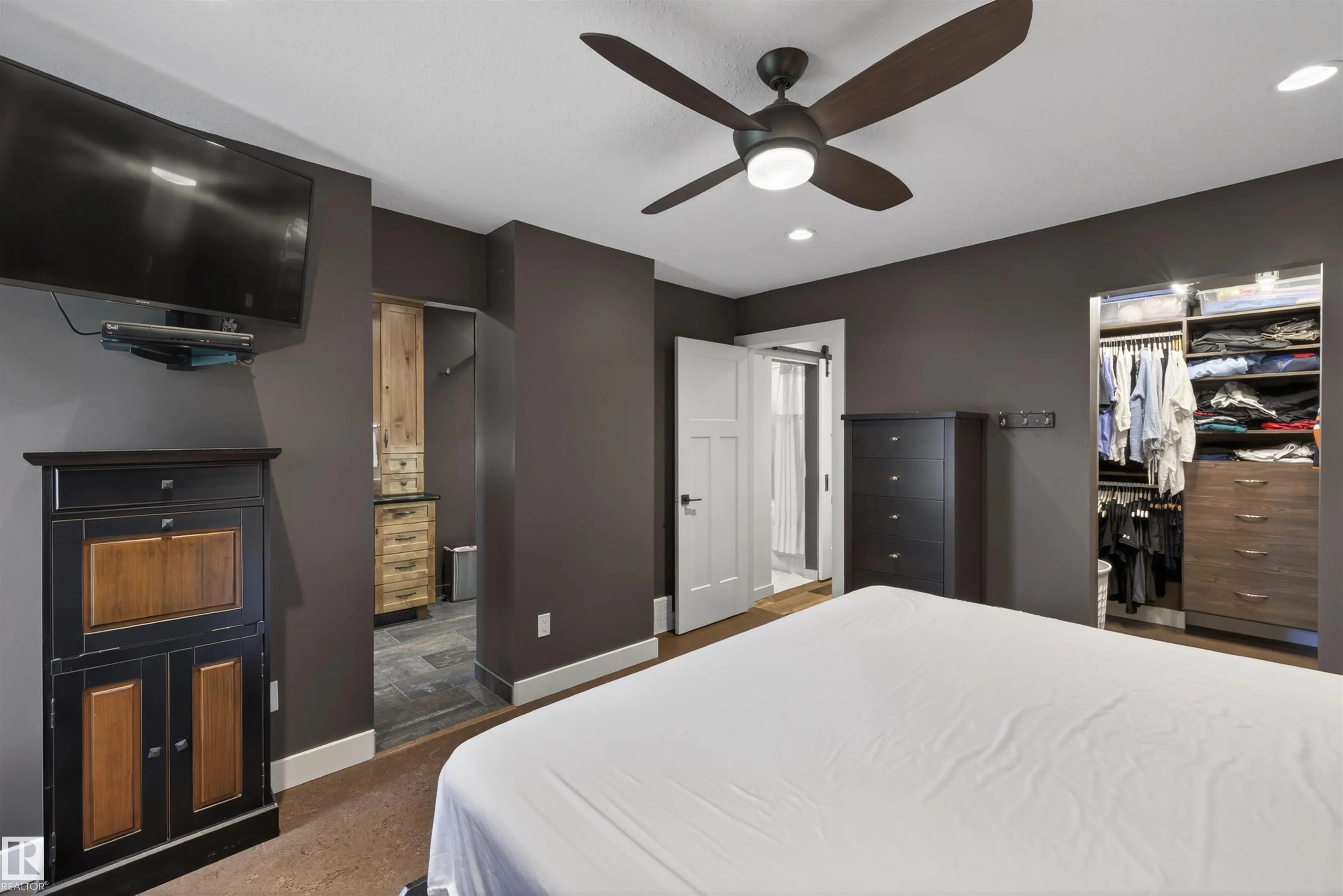 51574 RGE ROAD 225A